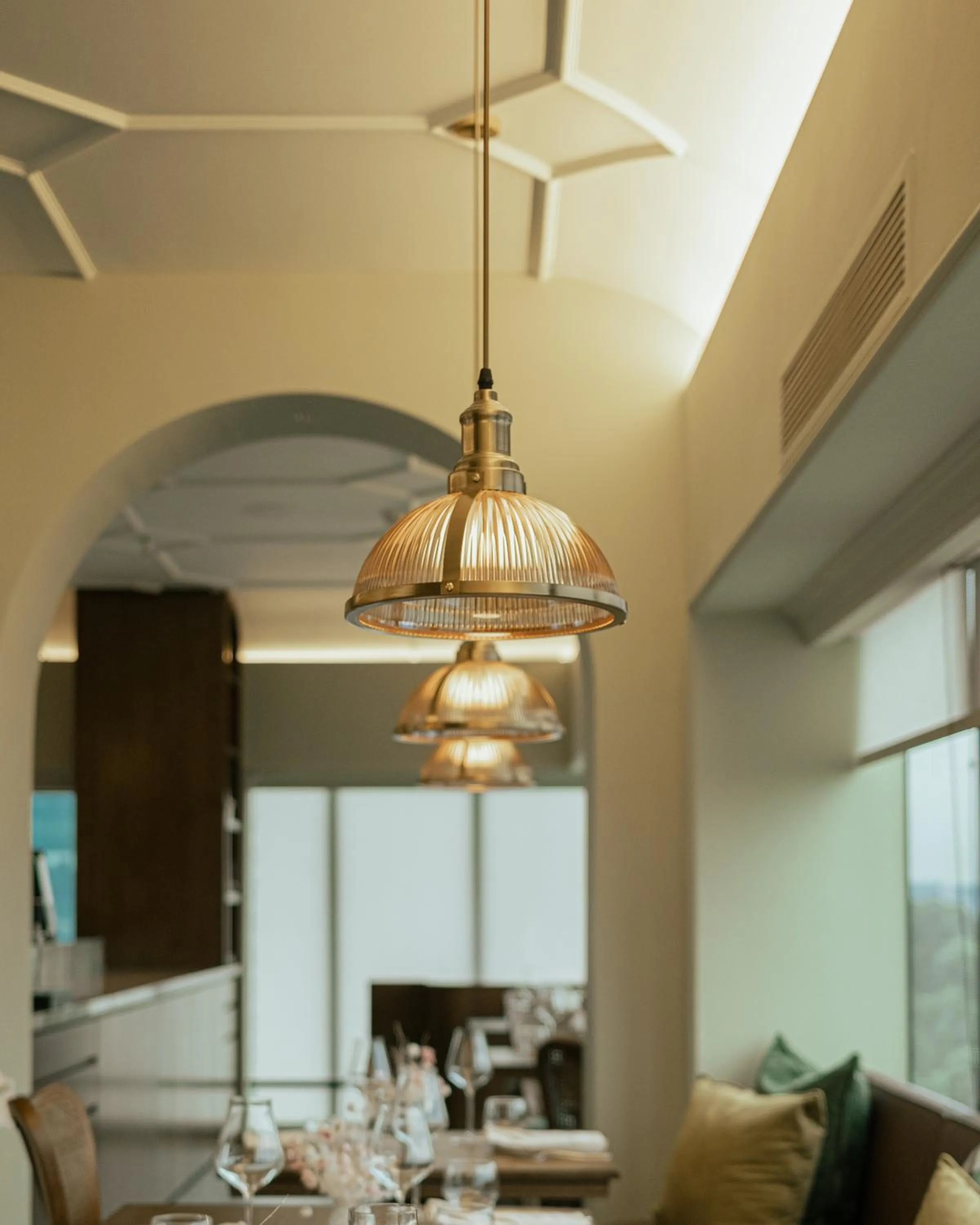 Restaurant/places to eat in Bach Suites Saigon, a Member of Design Hotels