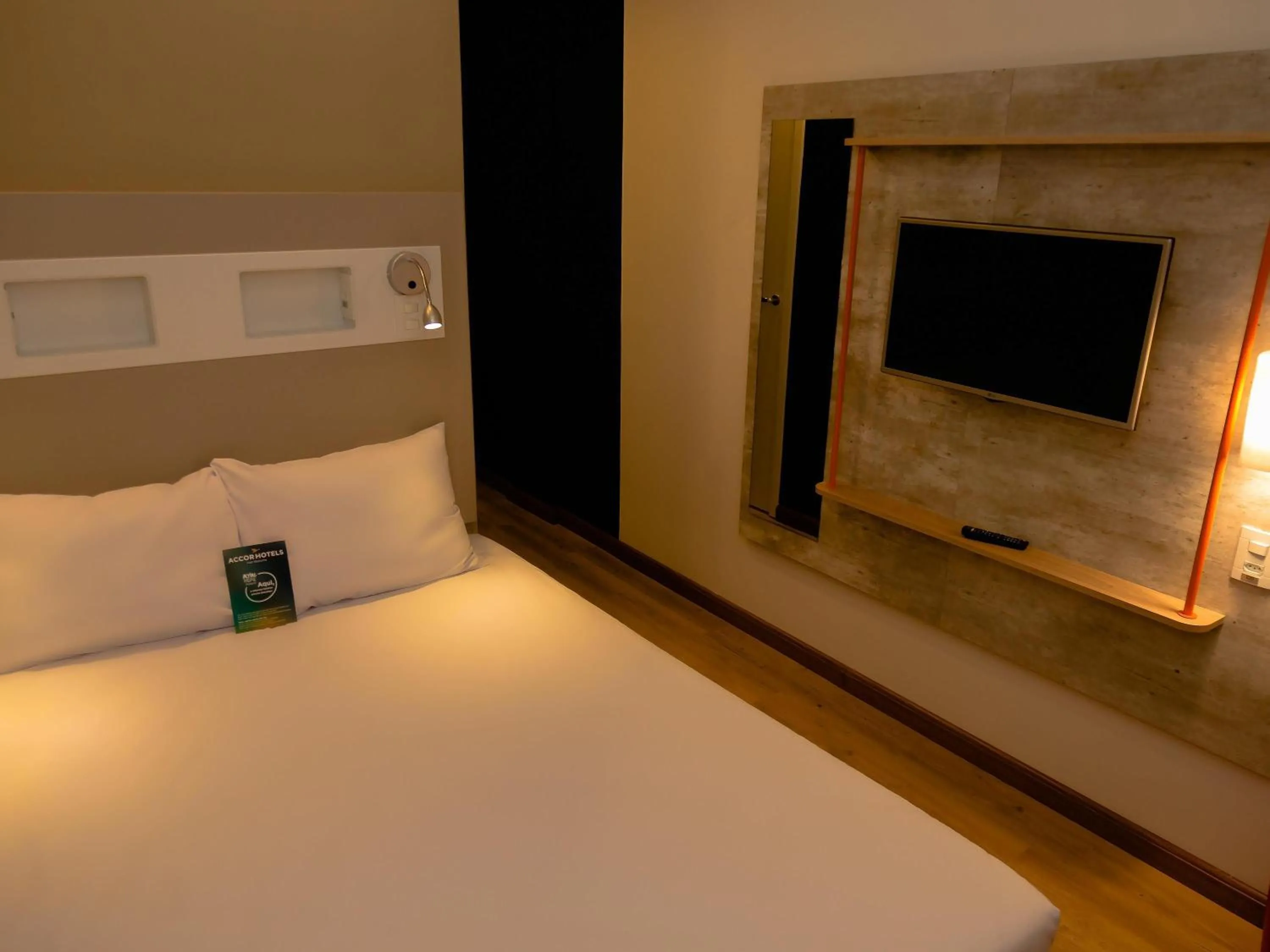 Bedroom, Bed in Ibis Budget Lorena - Circuito da Fé