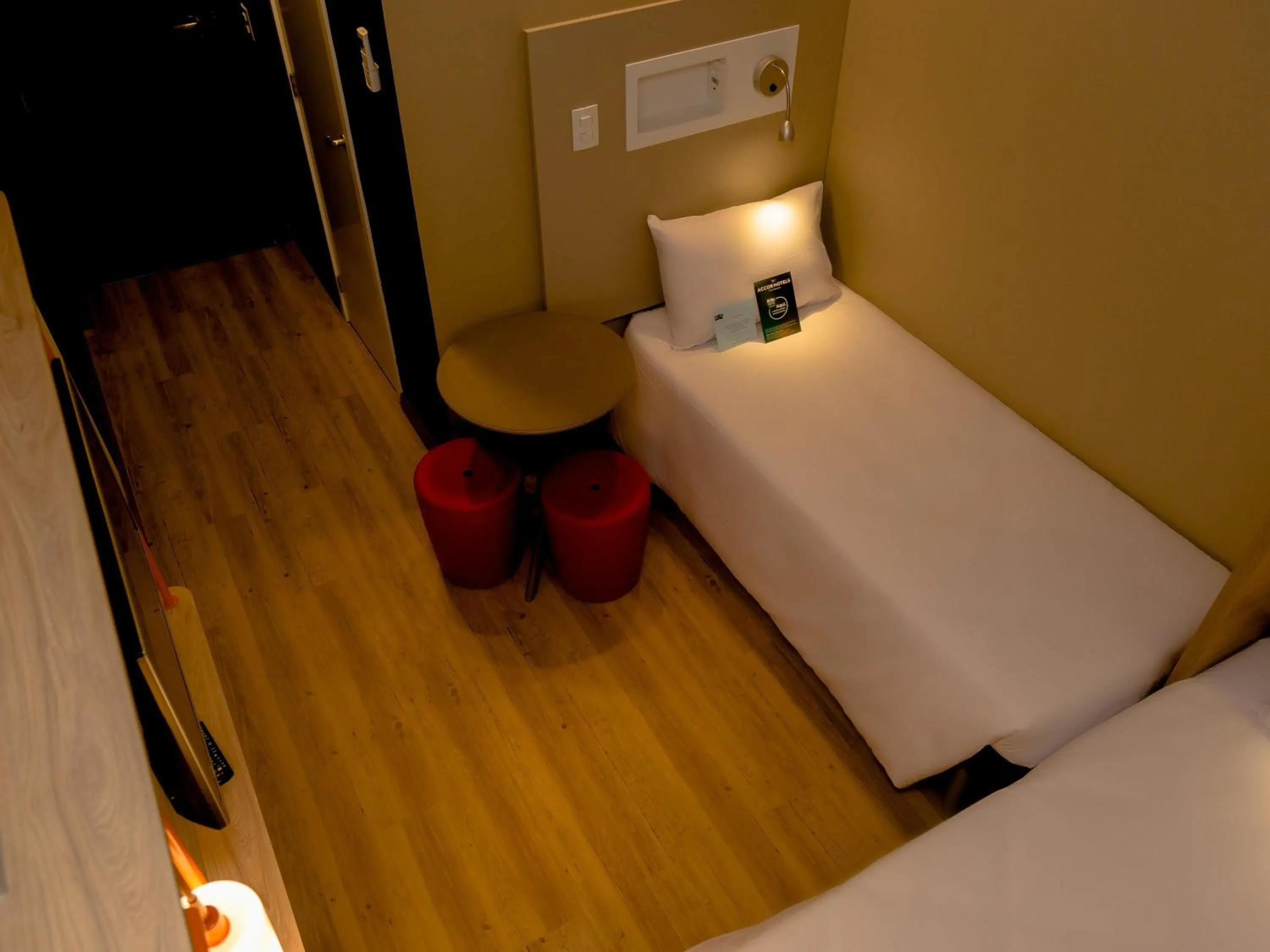 Bedroom, Bed in Ibis Budget Lorena - Circuito da Fé