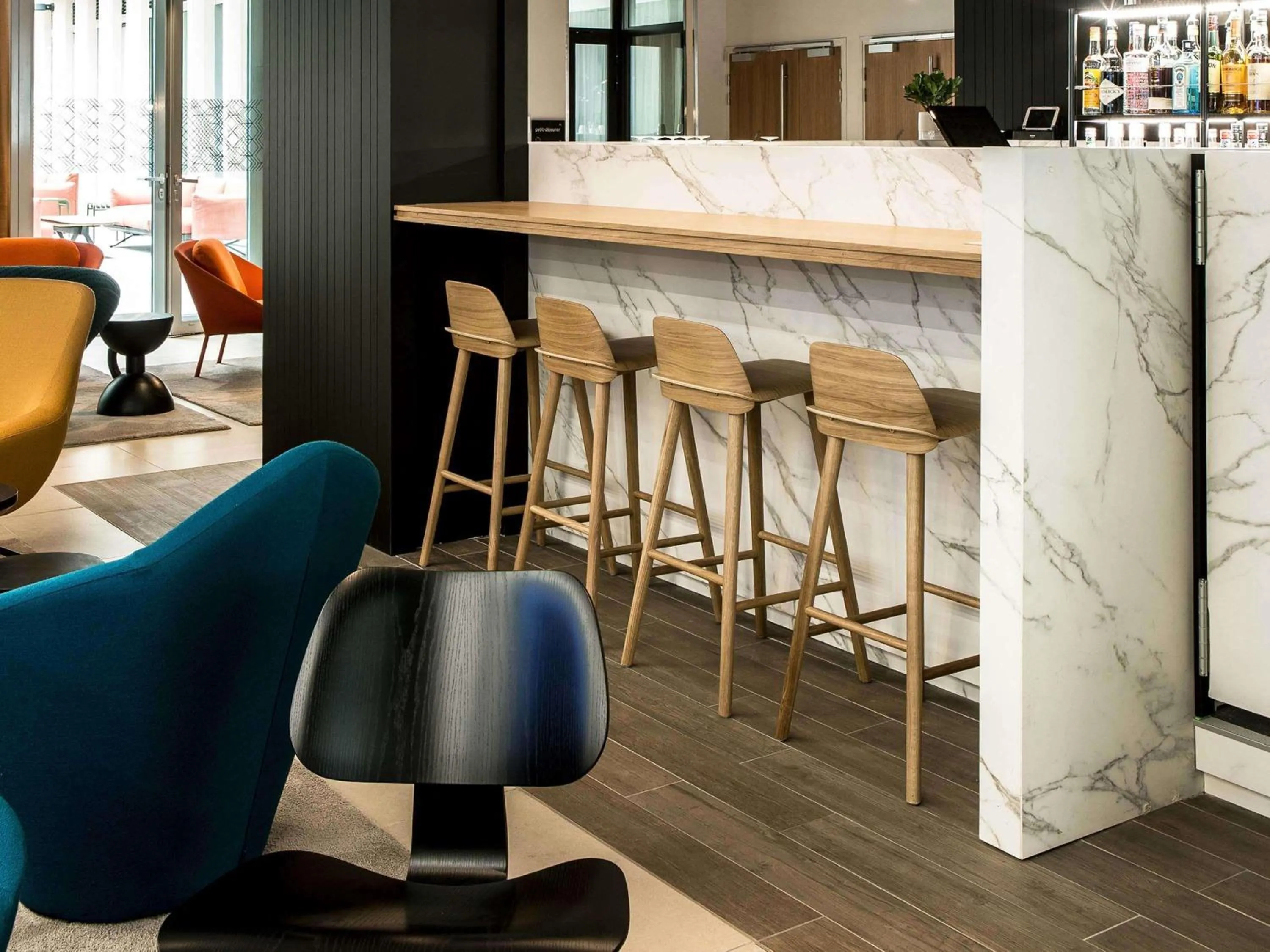 Lounge or bar in Mercure Paris 17 Batignolles