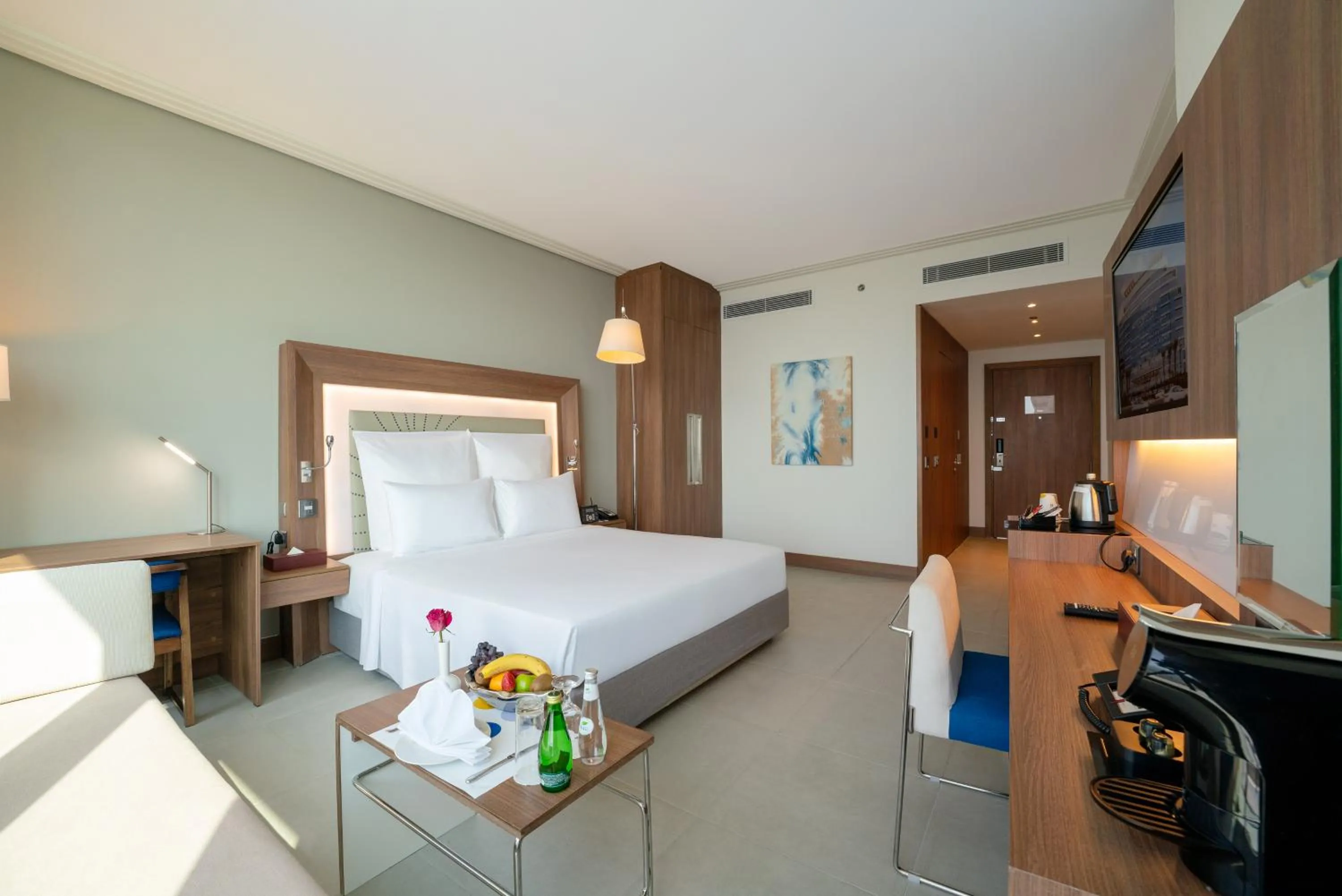 Bedroom, Bed in Novotel Jazan