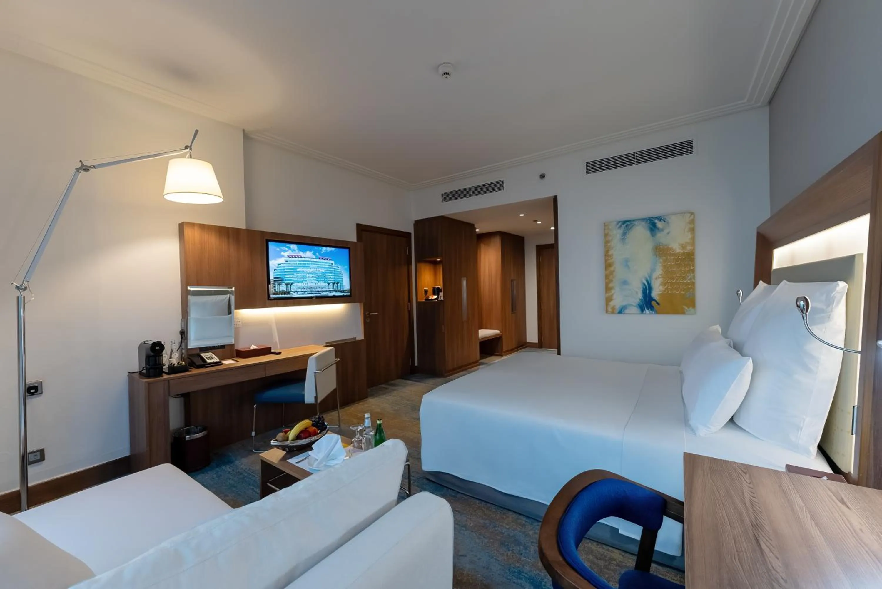 Bedroom, Bed in Novotel Jazan