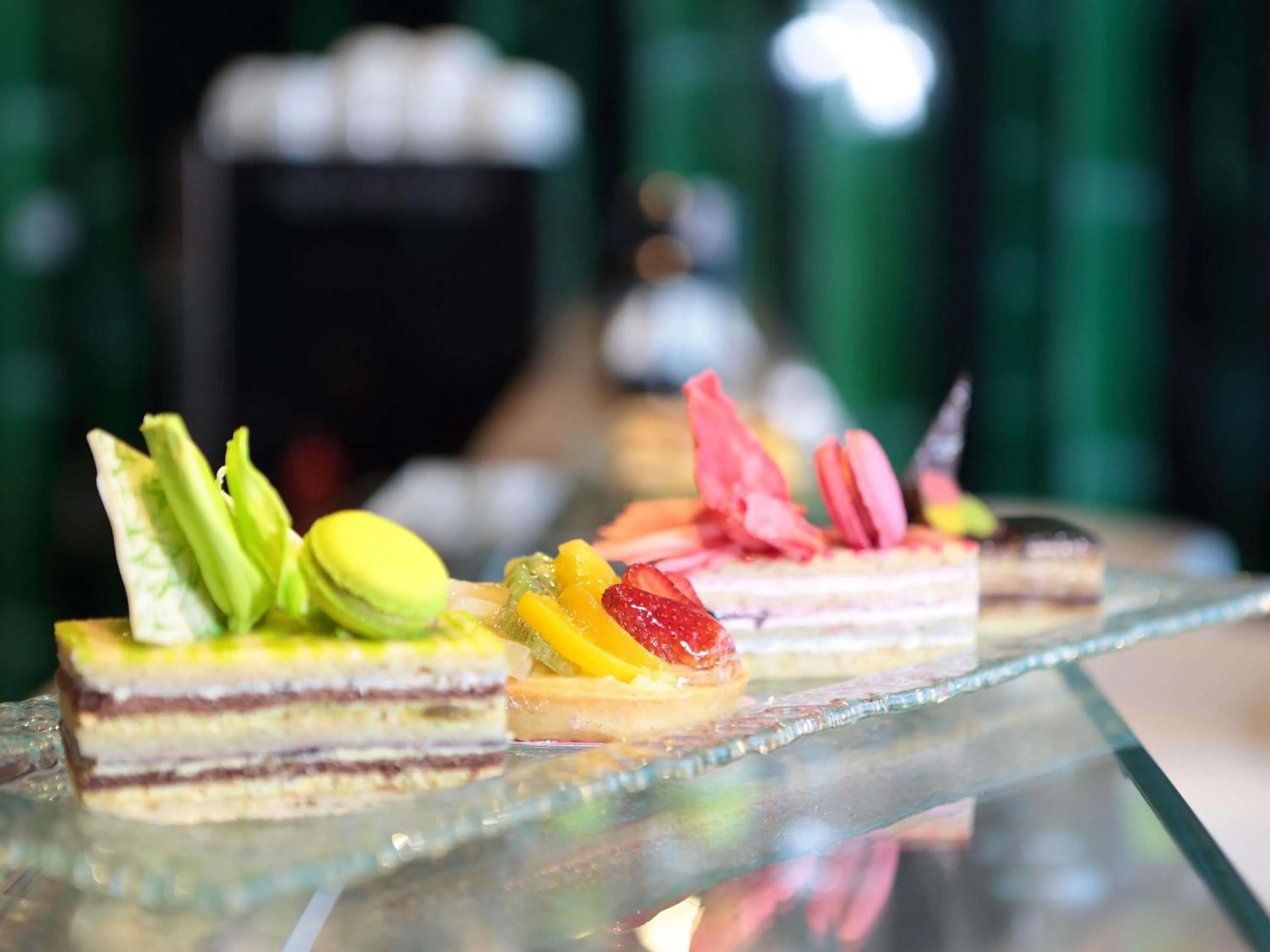 Lounge or bar in Novotel Jazan