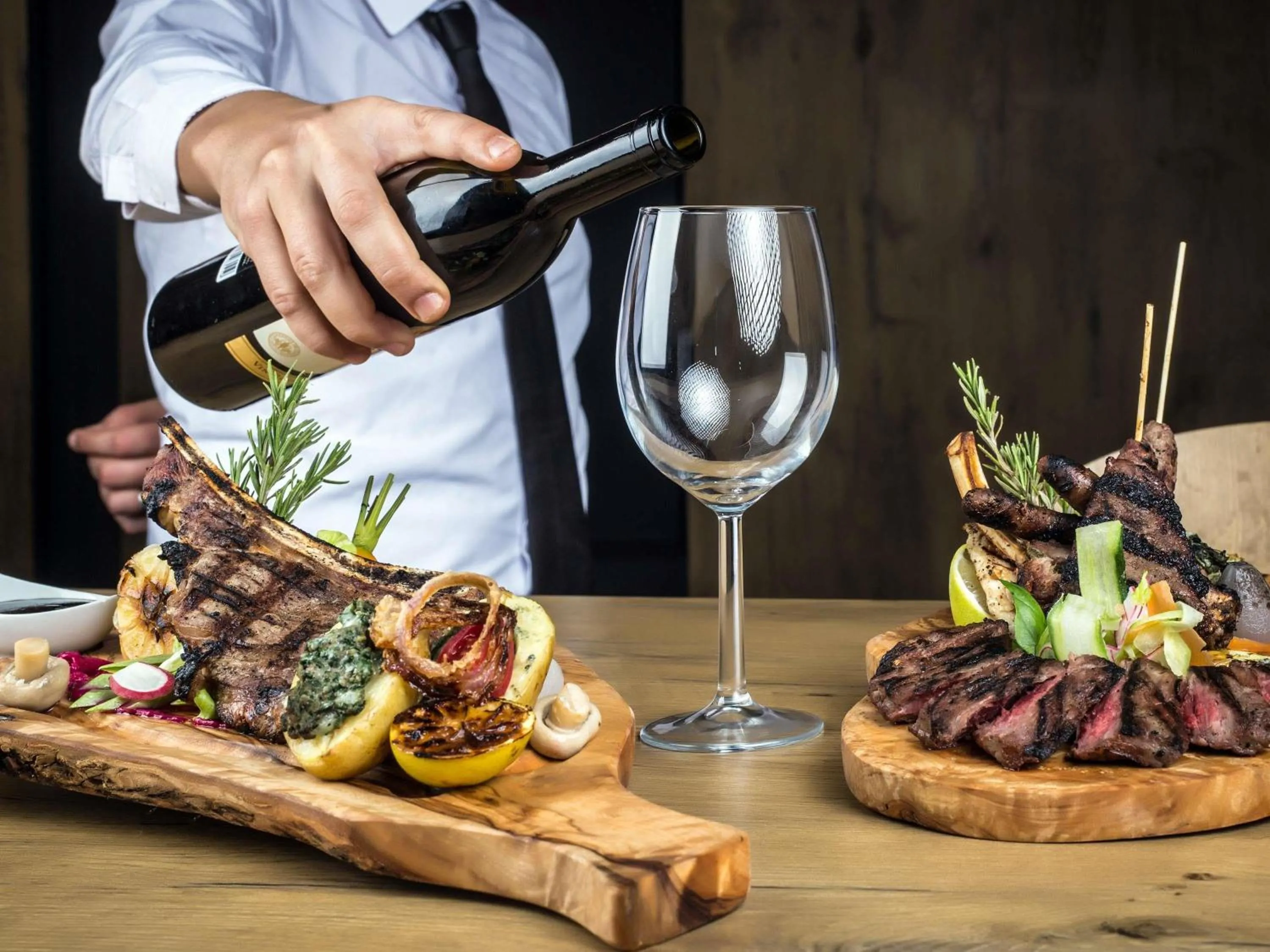 Lounge or bar in Ibis Sfax