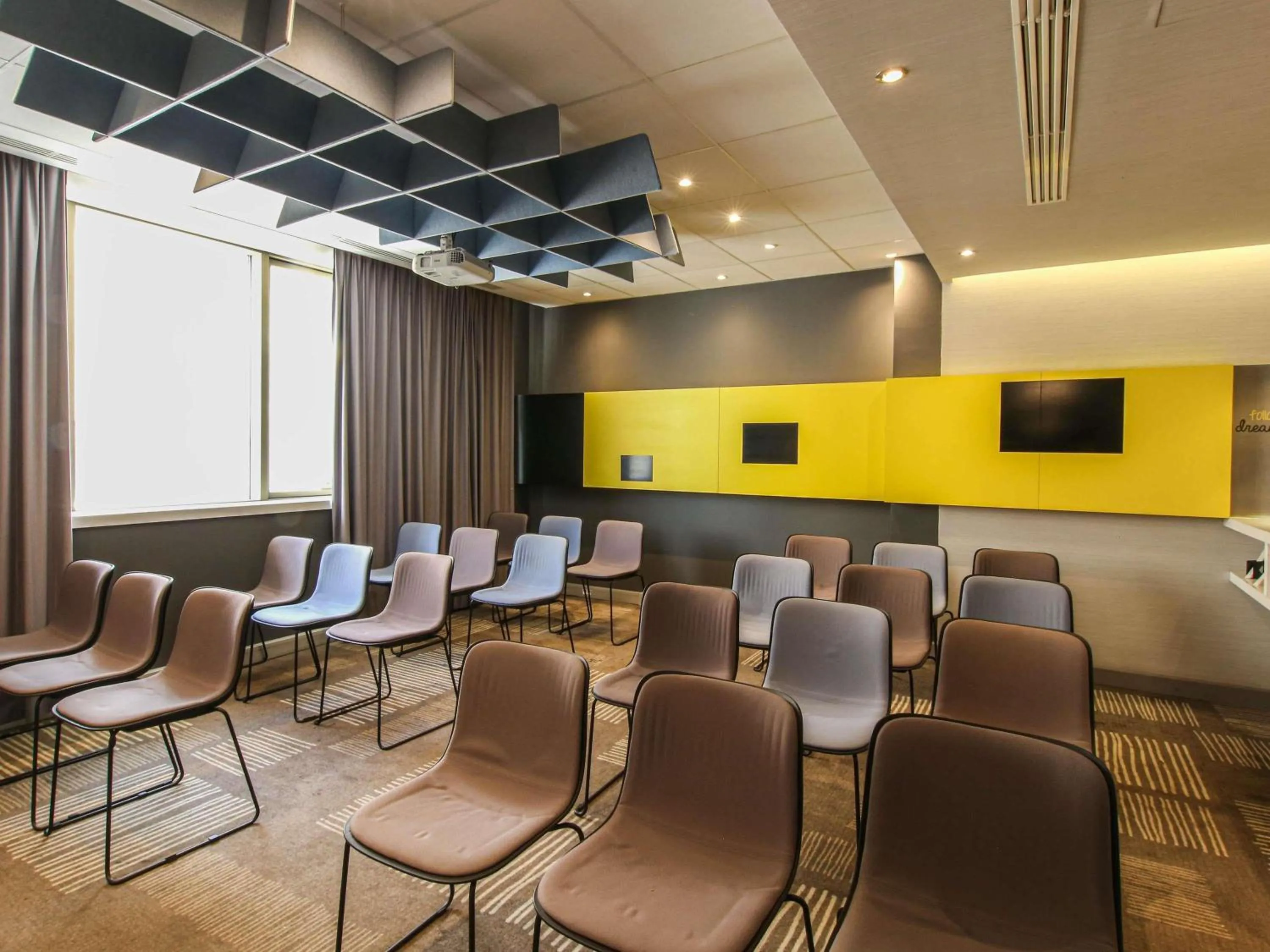 Meeting/conference room in Ibis Sfax