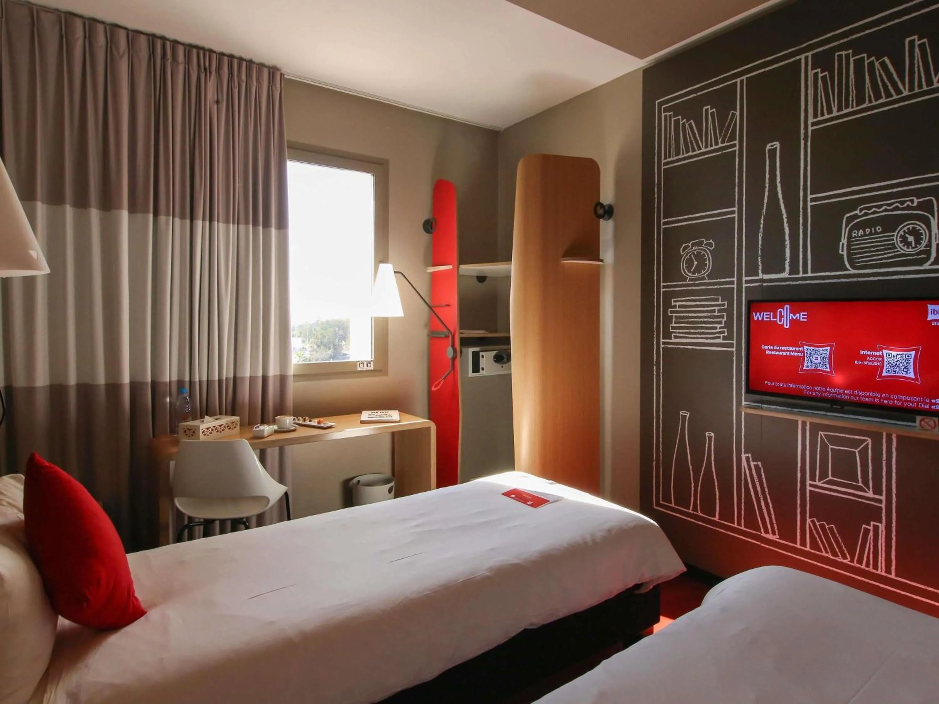 Bedroom, Bed in Ibis Sfax