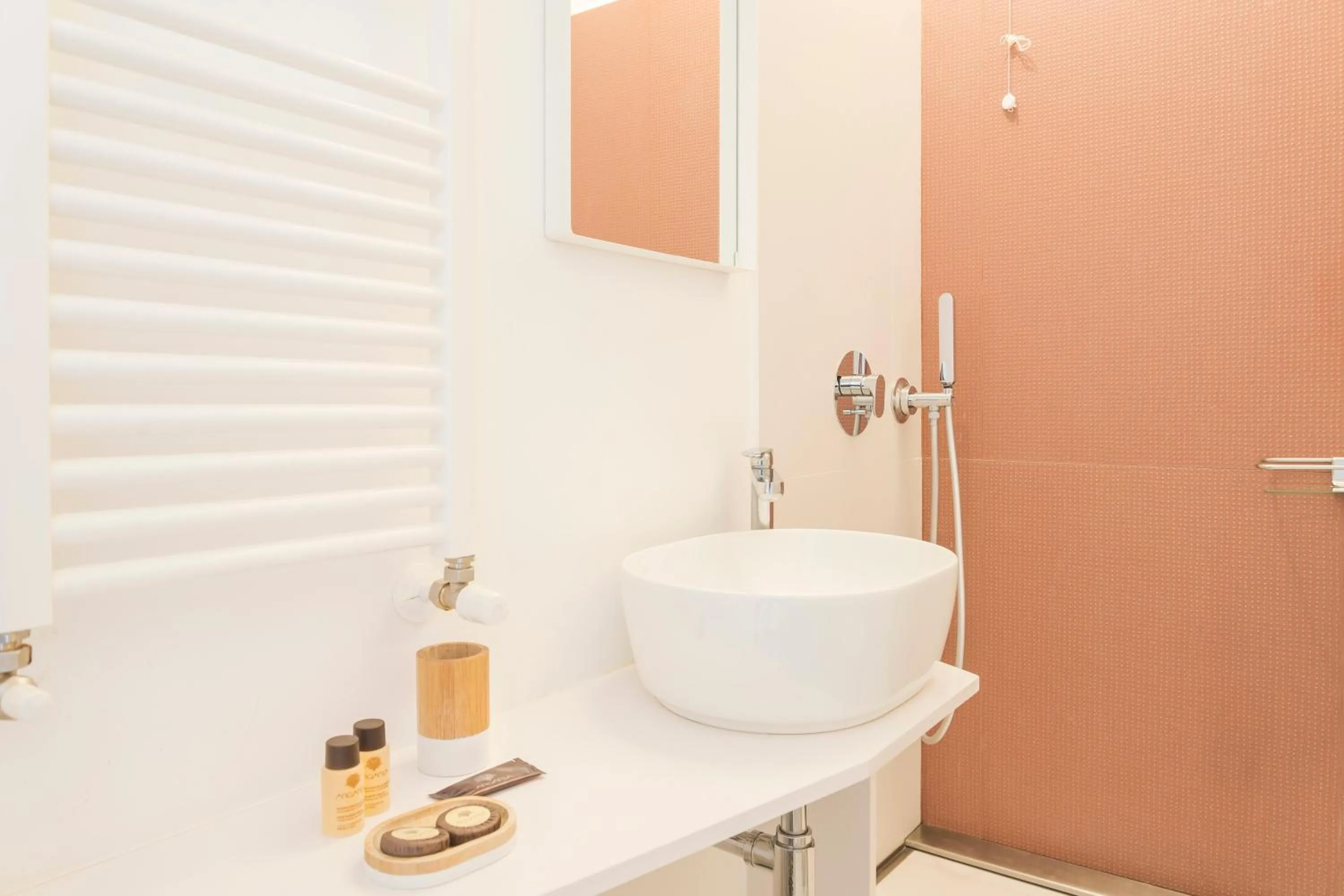 Bathroom in Heart Milan Apartments Duomo Colonne