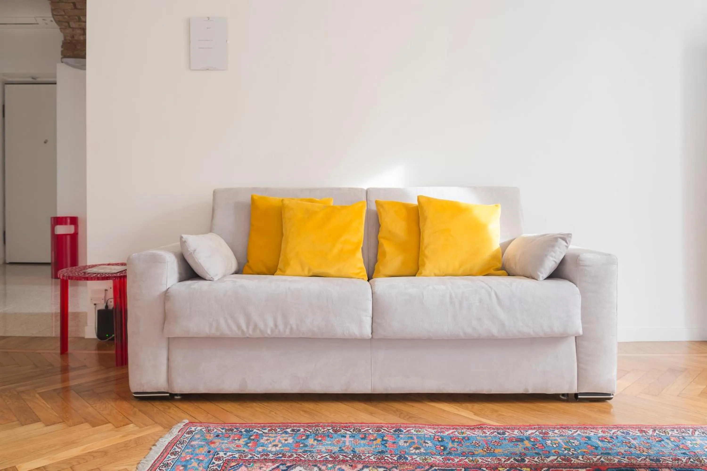 Living room in Heart Milan Apartments Duomo Colonne