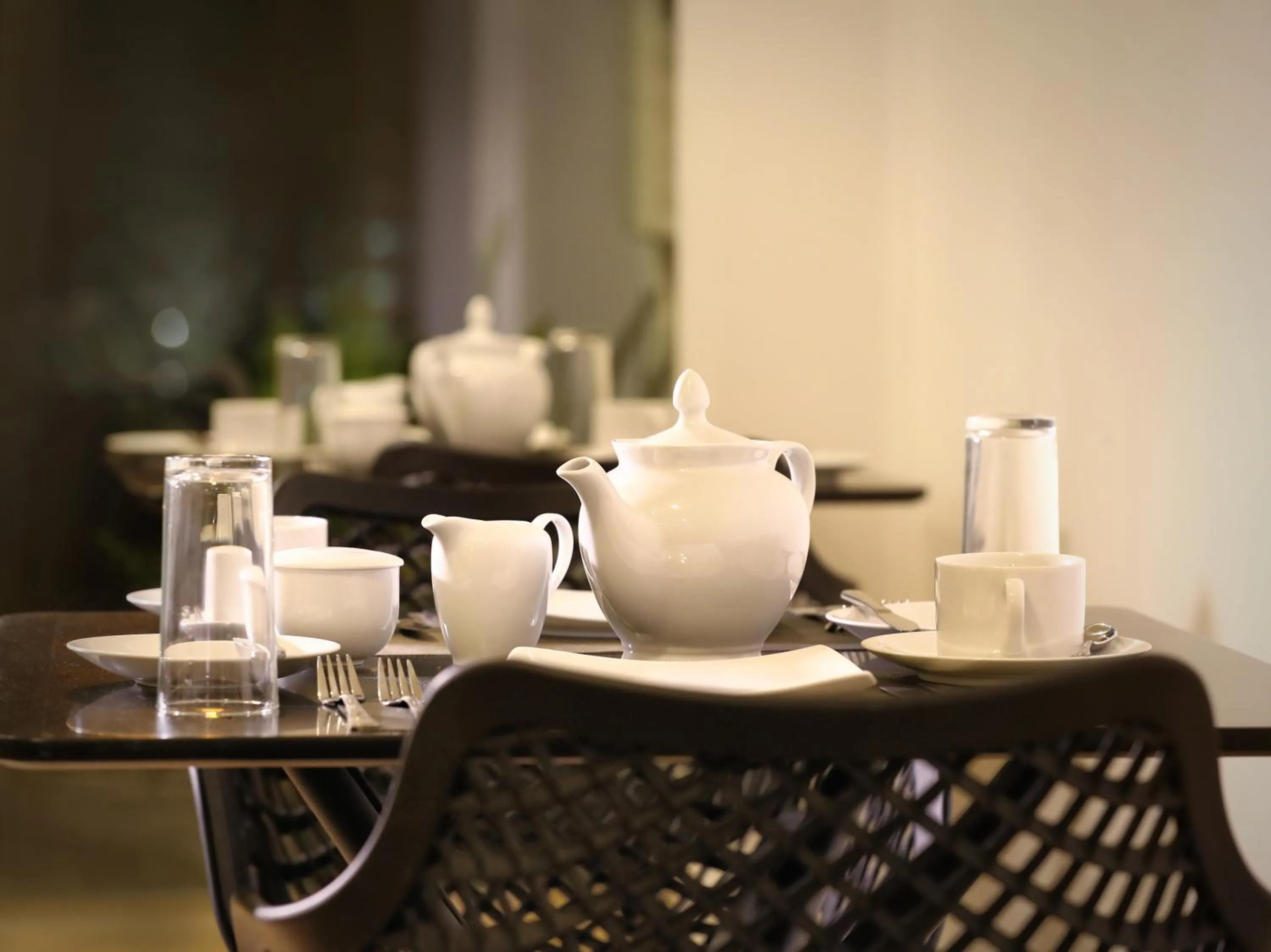 Restaurant/places to eat in Vendol Maliga Edge