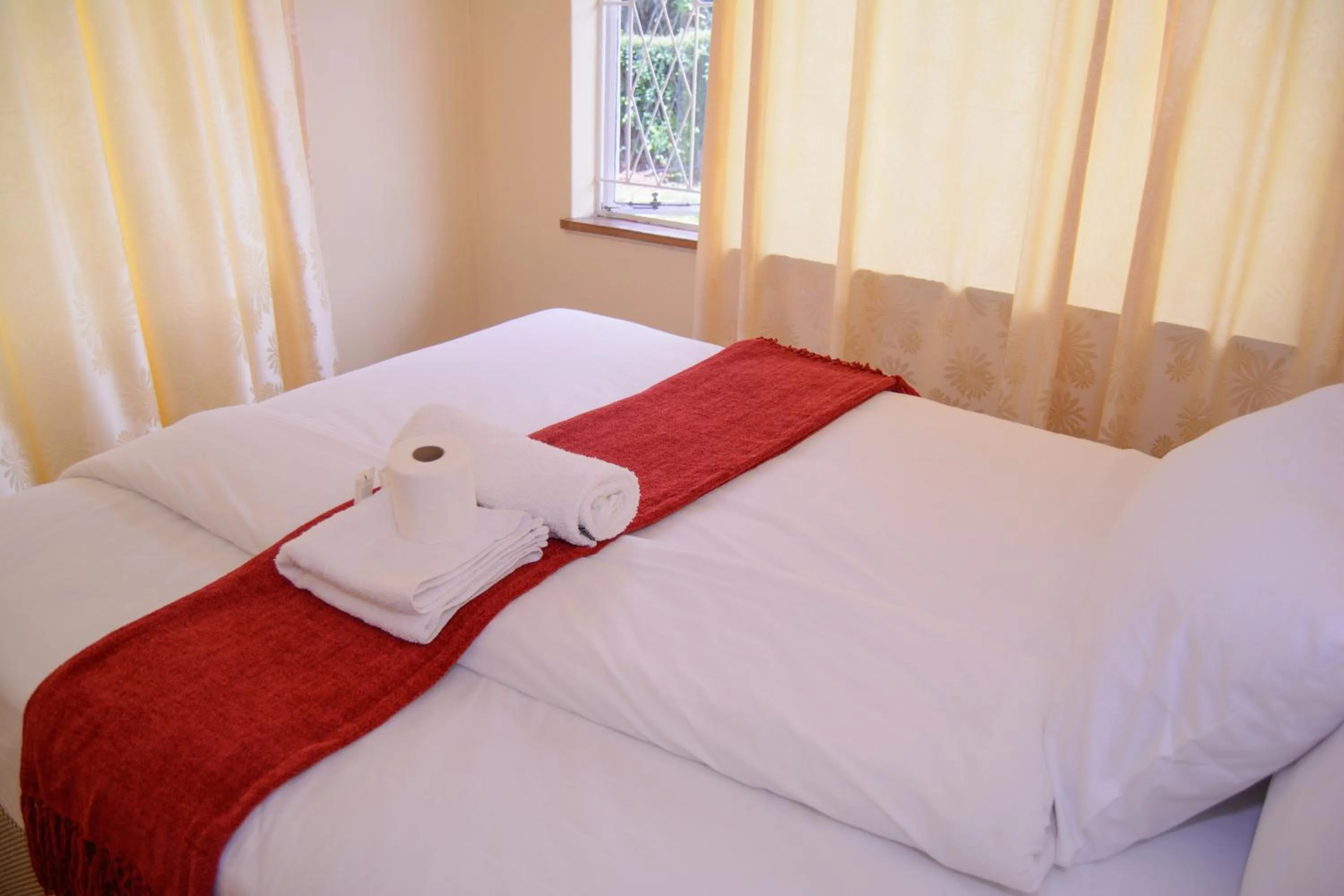 Bed in Royal Guest House