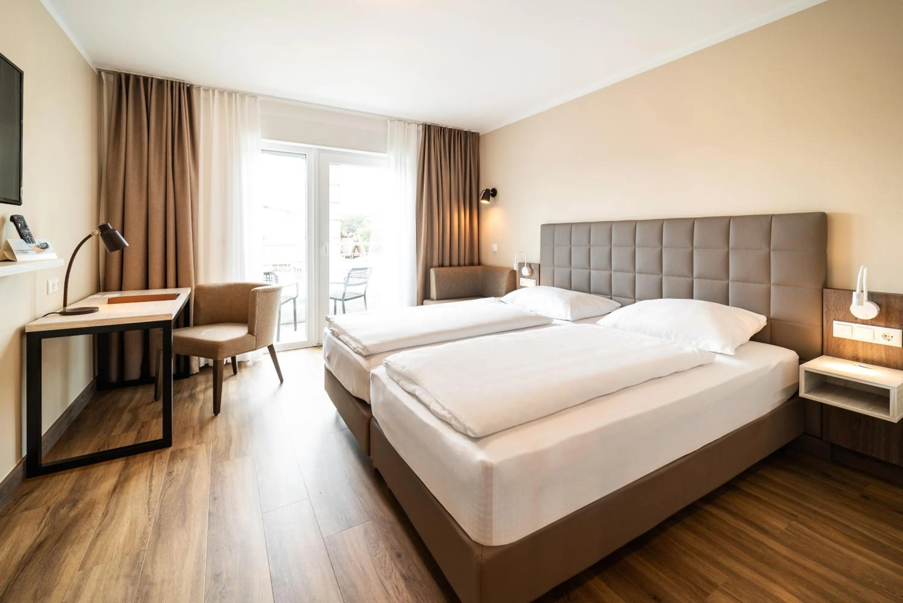 Photo of the whole room, Bed in Hotel Spree-idyll