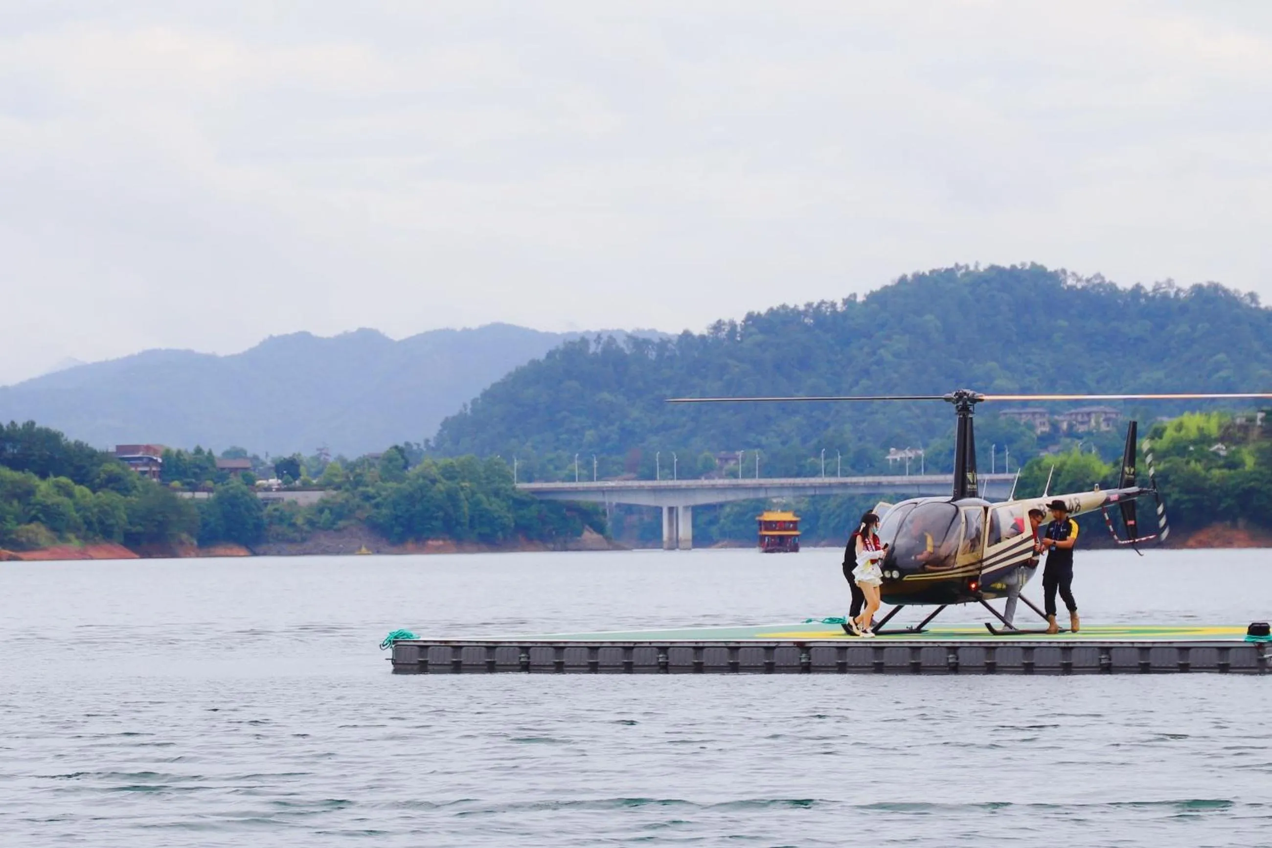 Aqua park in Hilton Hangzhou Qiandao Lake Resort