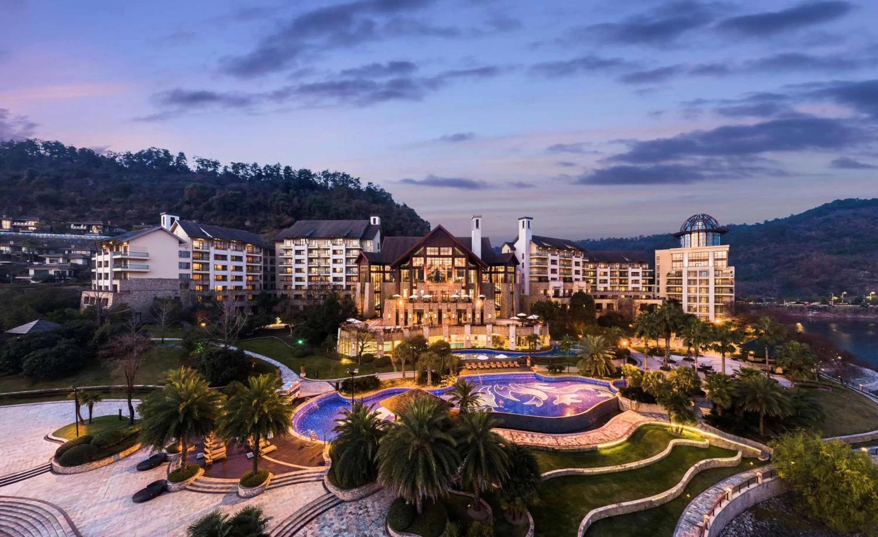 Property building in Hilton Hangzhou Qiandao Lake Resort