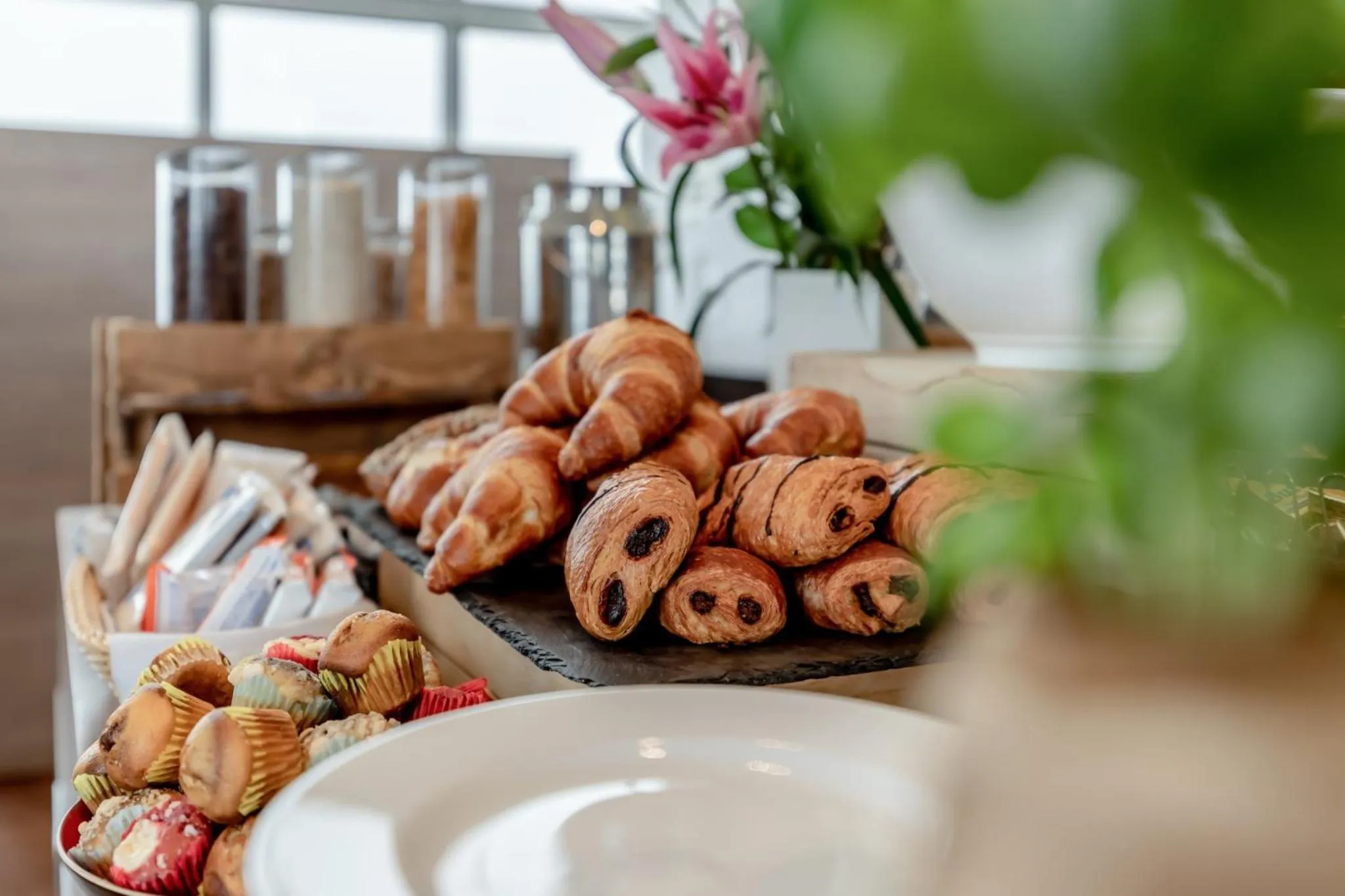 Breakfast in Select Hotel Berlin Spiegelturm