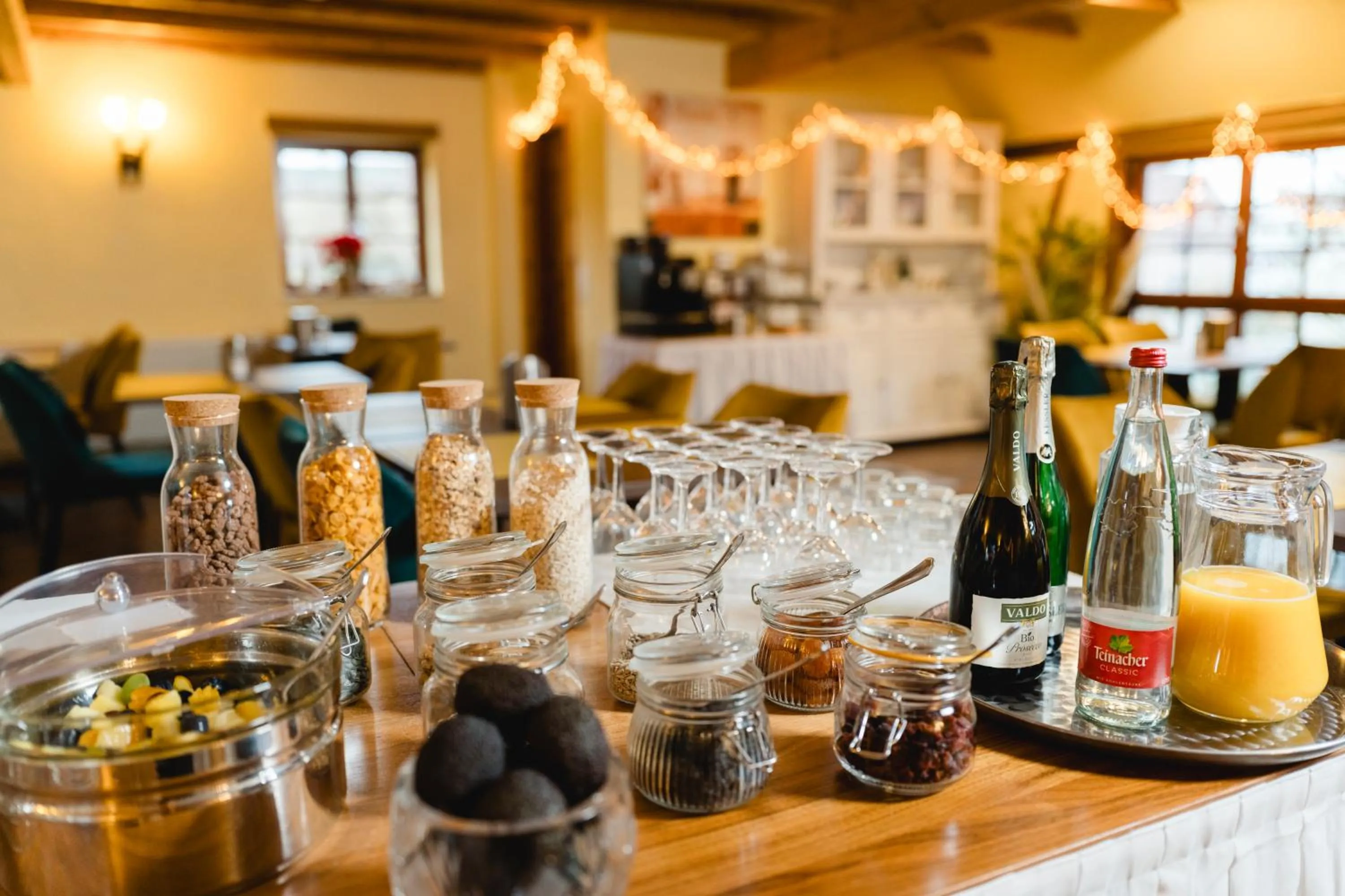 Buffet breakfast in Landhotel im Hexenwinkel