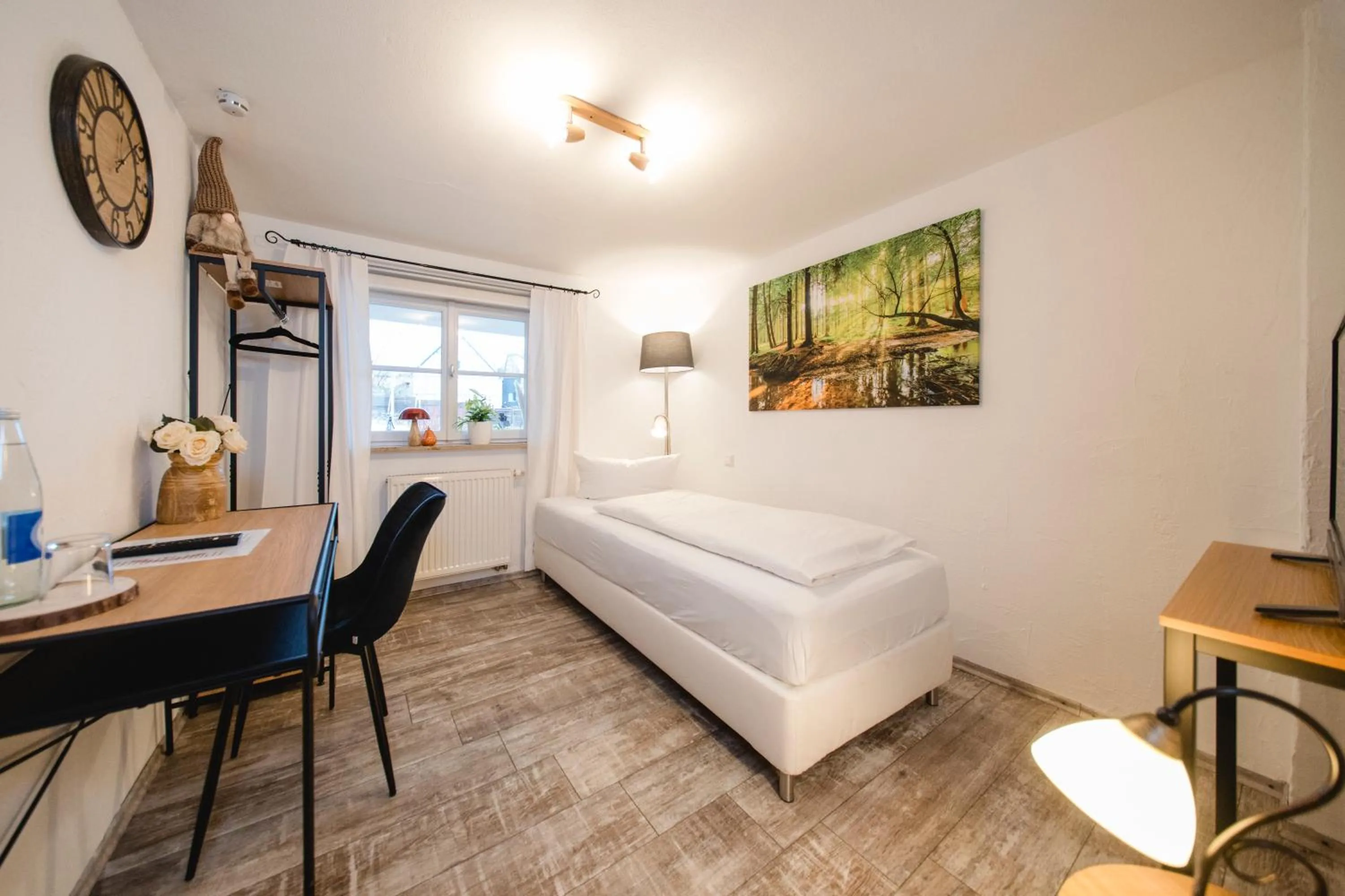 Photo of the whole room, Bed in Landhotel im Hexenwinkel