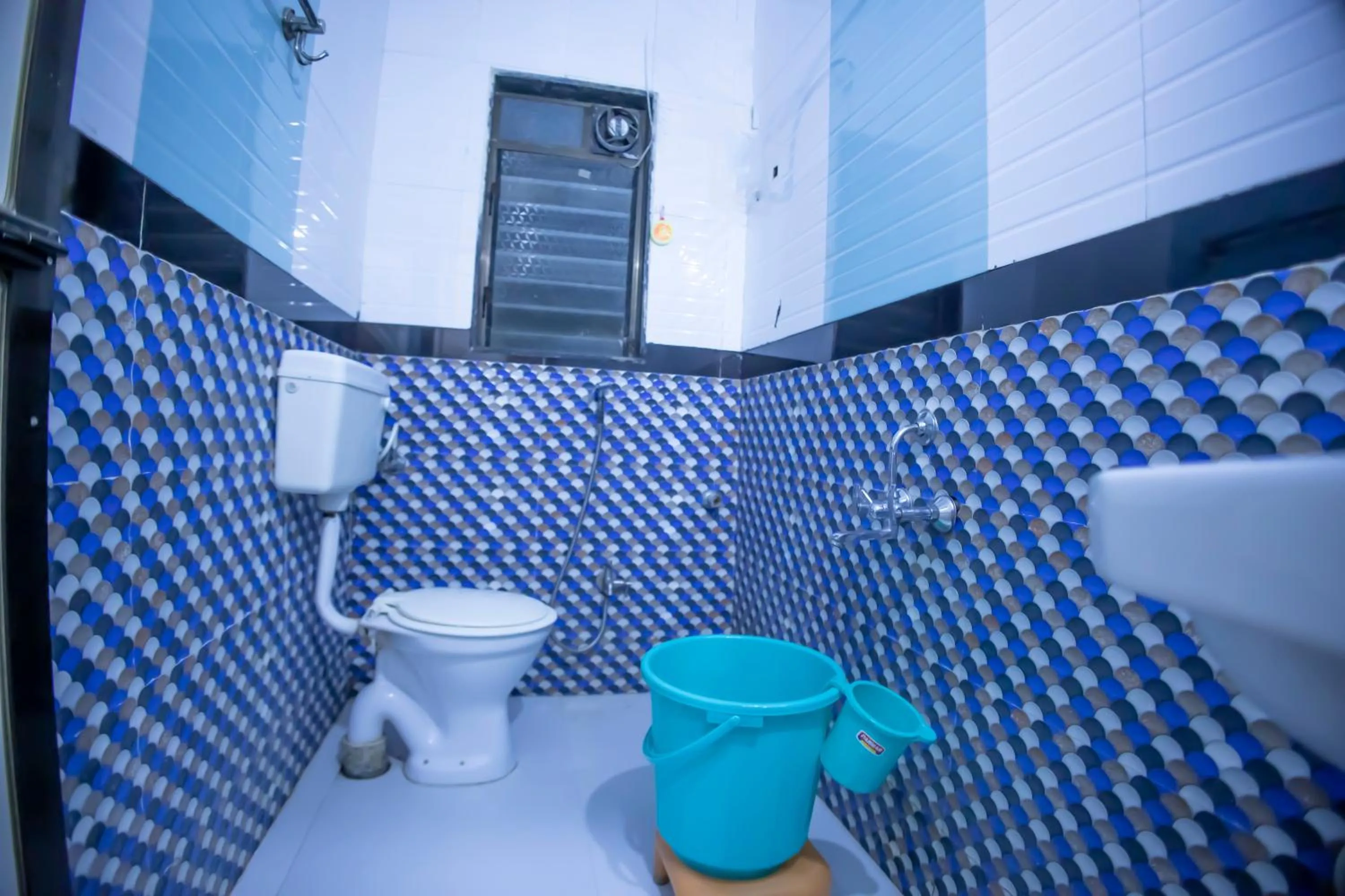 Toilet in Hotel Om Palace