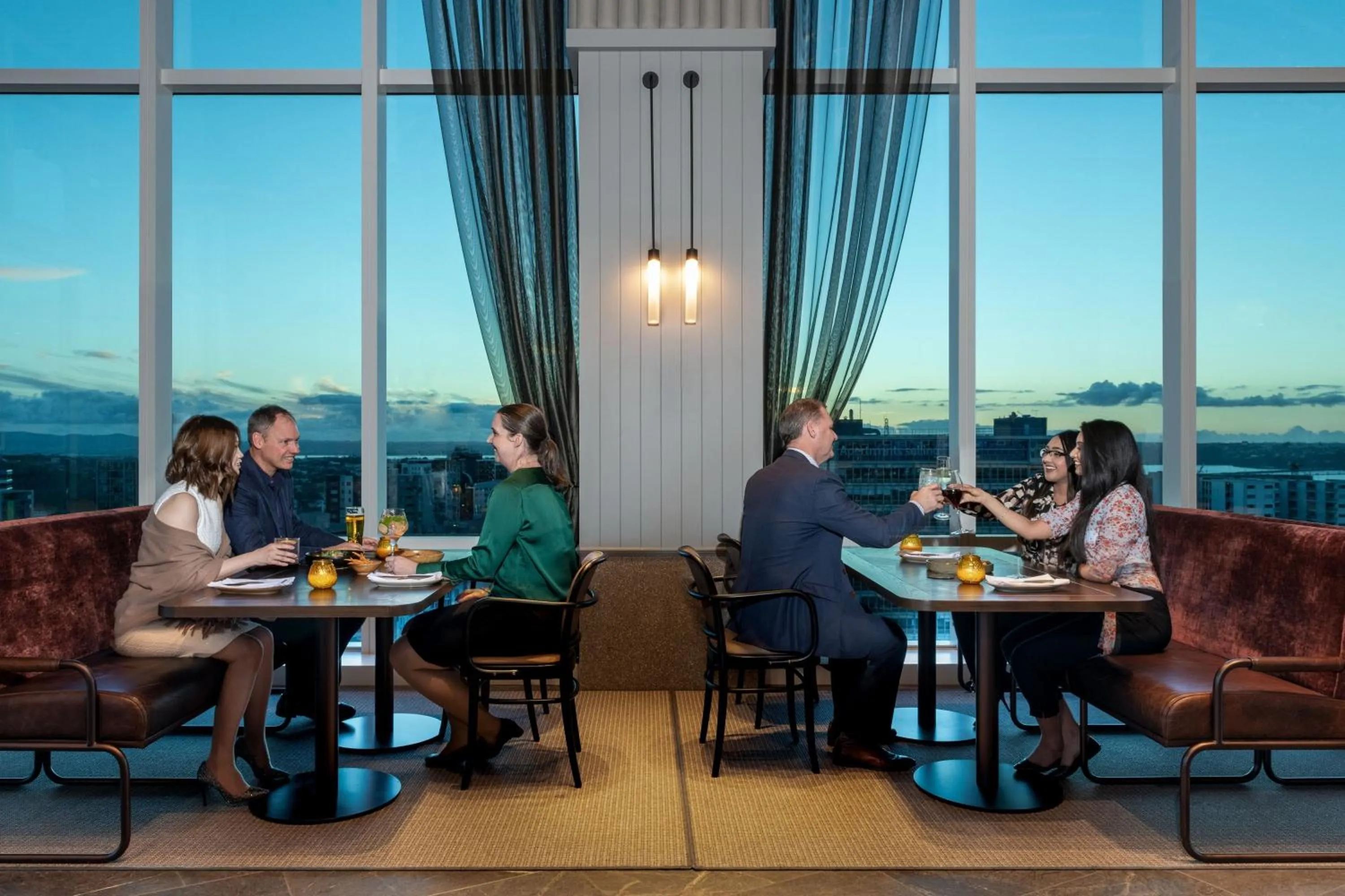 Restaurant/places to eat in Four Points by Sheraton Auckland