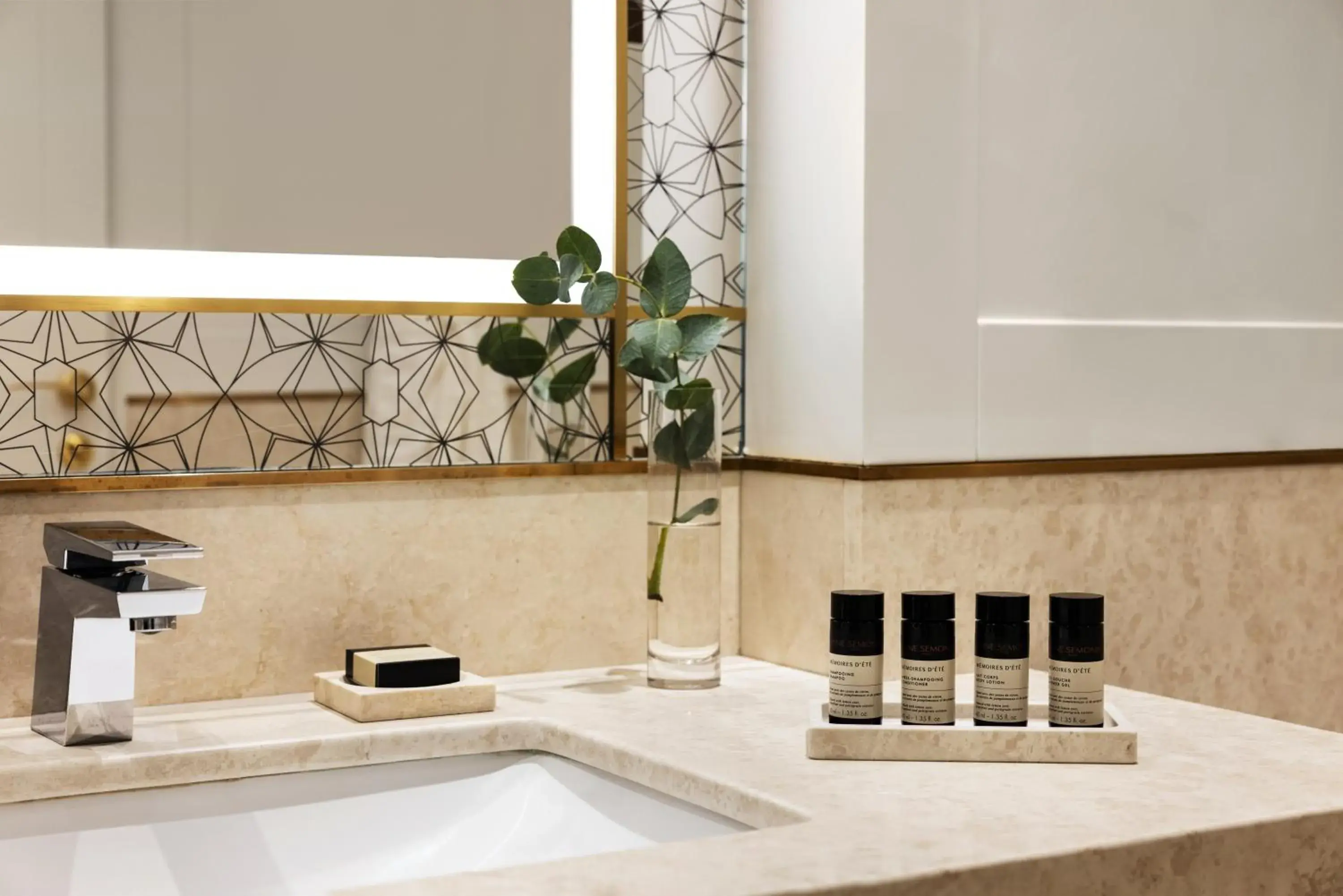 Deluxe, Guest room, 1 King in The Alexander, a Luxury Collection Hotel, Yerevan Deluxe, Guest room, 1 King in The Alexander, a Luxury Collection Hotel, Yerevan