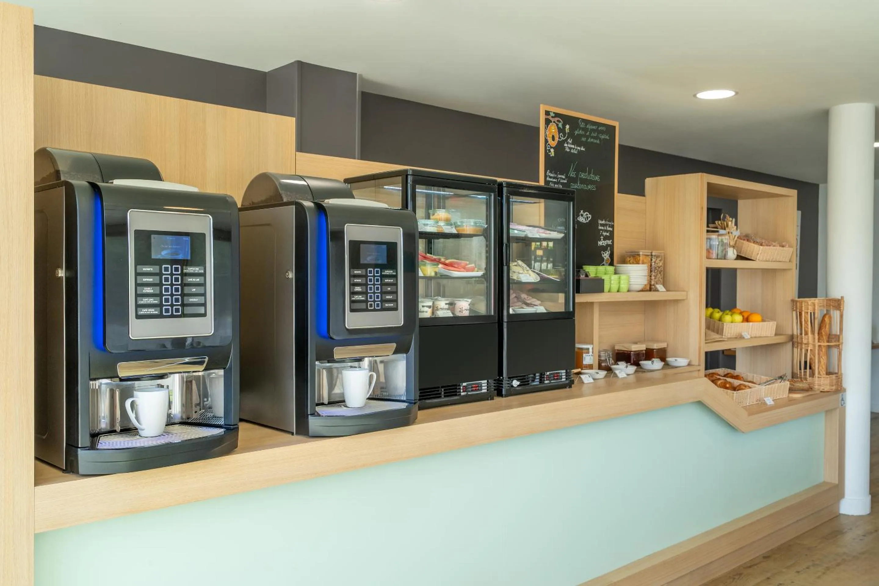 Breakfast in Sure Hotel By Best Western Guerande