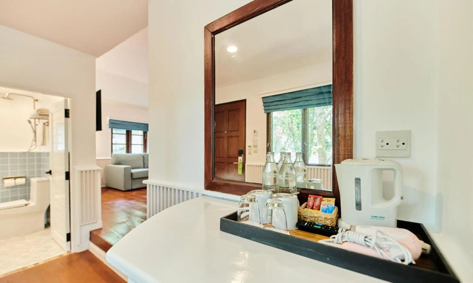 Coffee/tea facilities in Lub d Koh Tao Tanote Bay