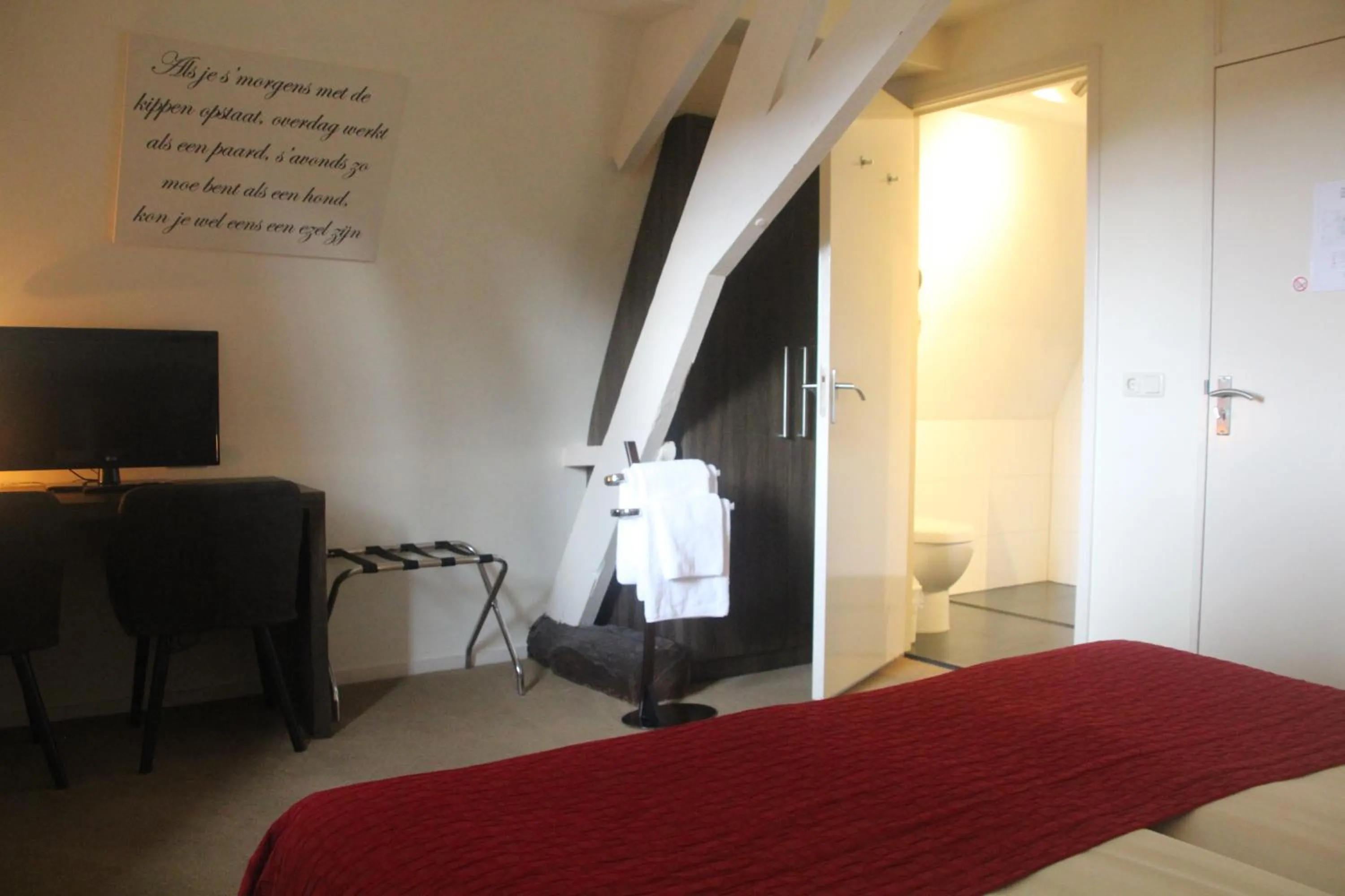 Bed in Hotel Restaurant Roerdalen