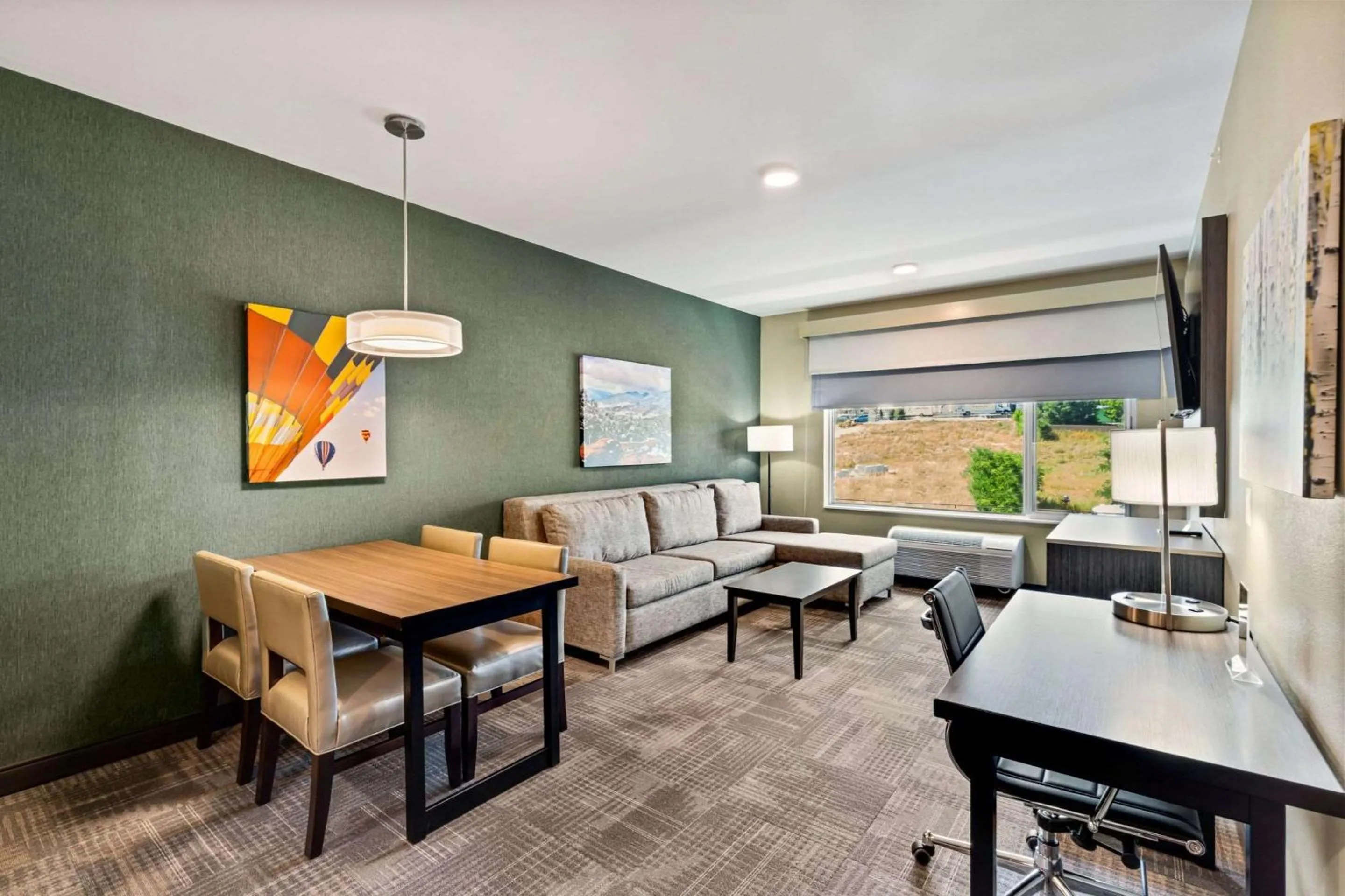 Photo of the whole room in Best Western Plus Fillmore Inn & Suites