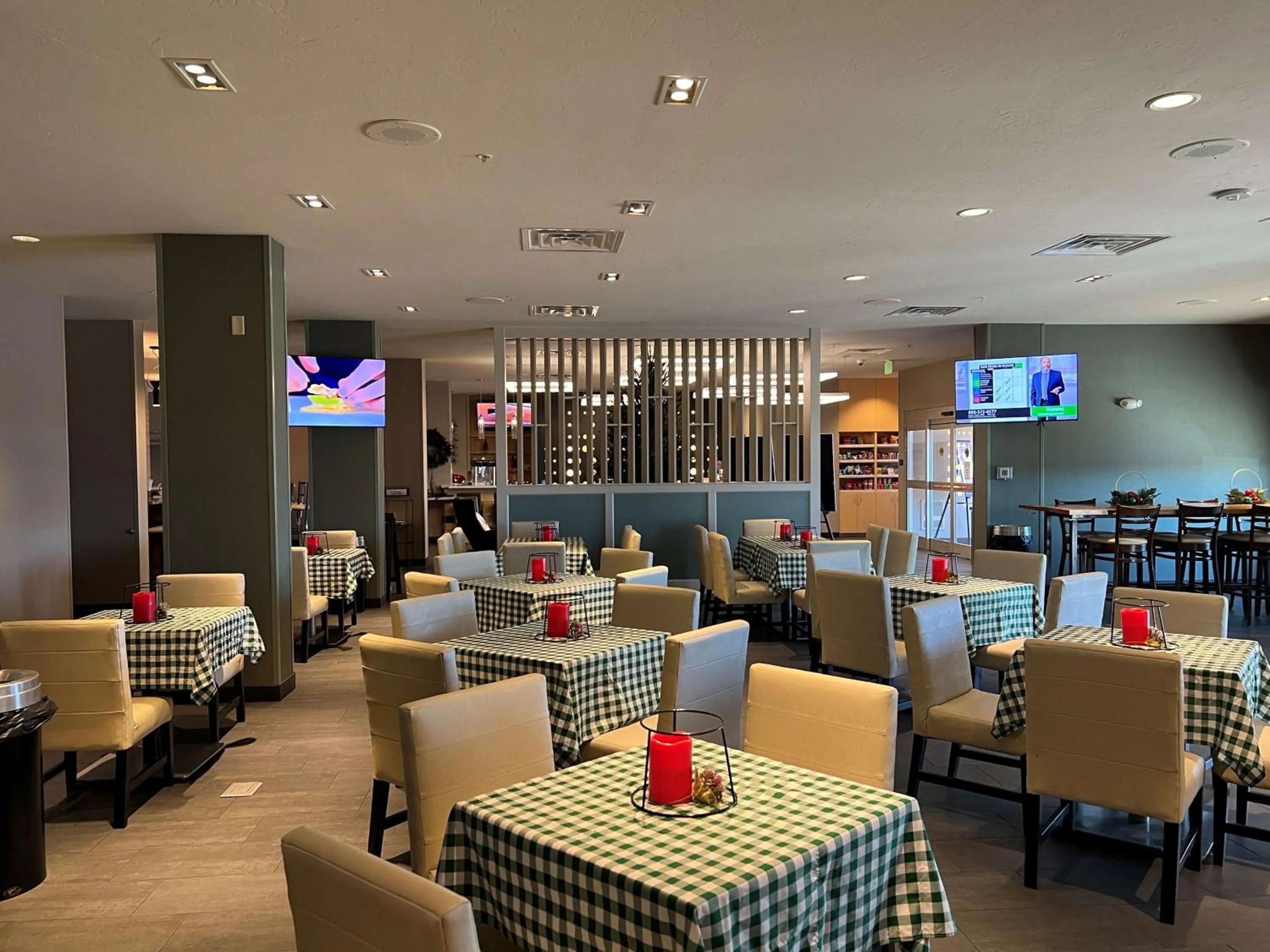 Restaurant/places to eat in Best Western Plus Fillmore Inn & Suites