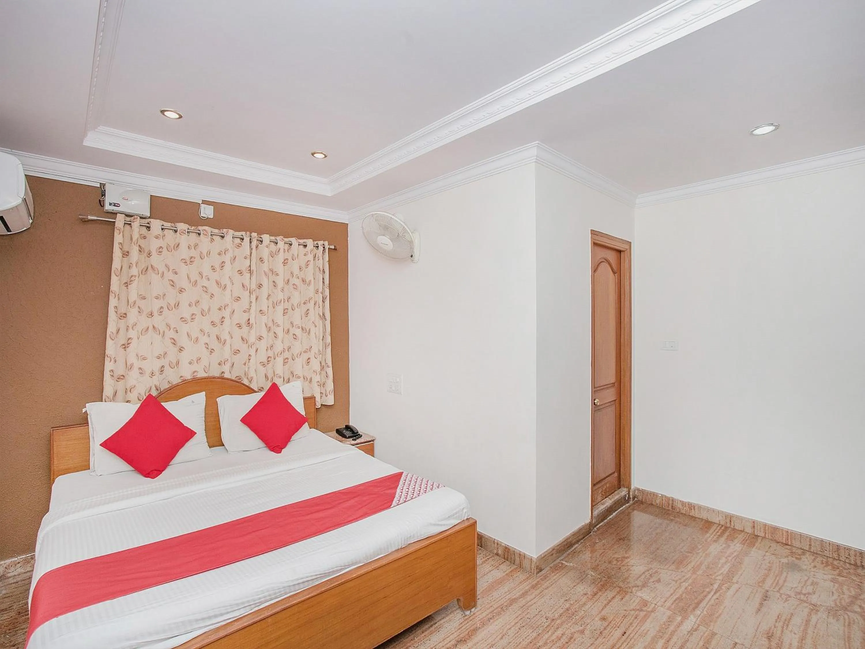 Bedroom, Bed in Hotel O Sree Balaji Residency