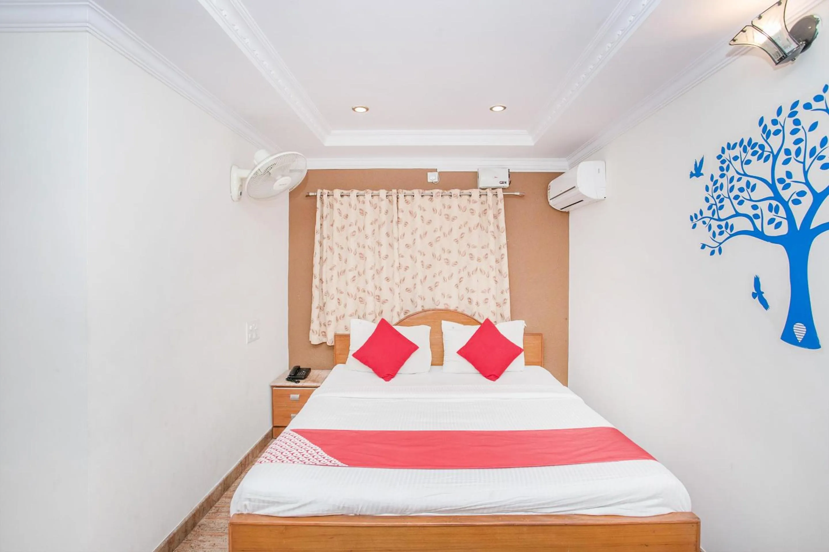 Bedroom, Bed in Hotel O Sree Balaji Residency