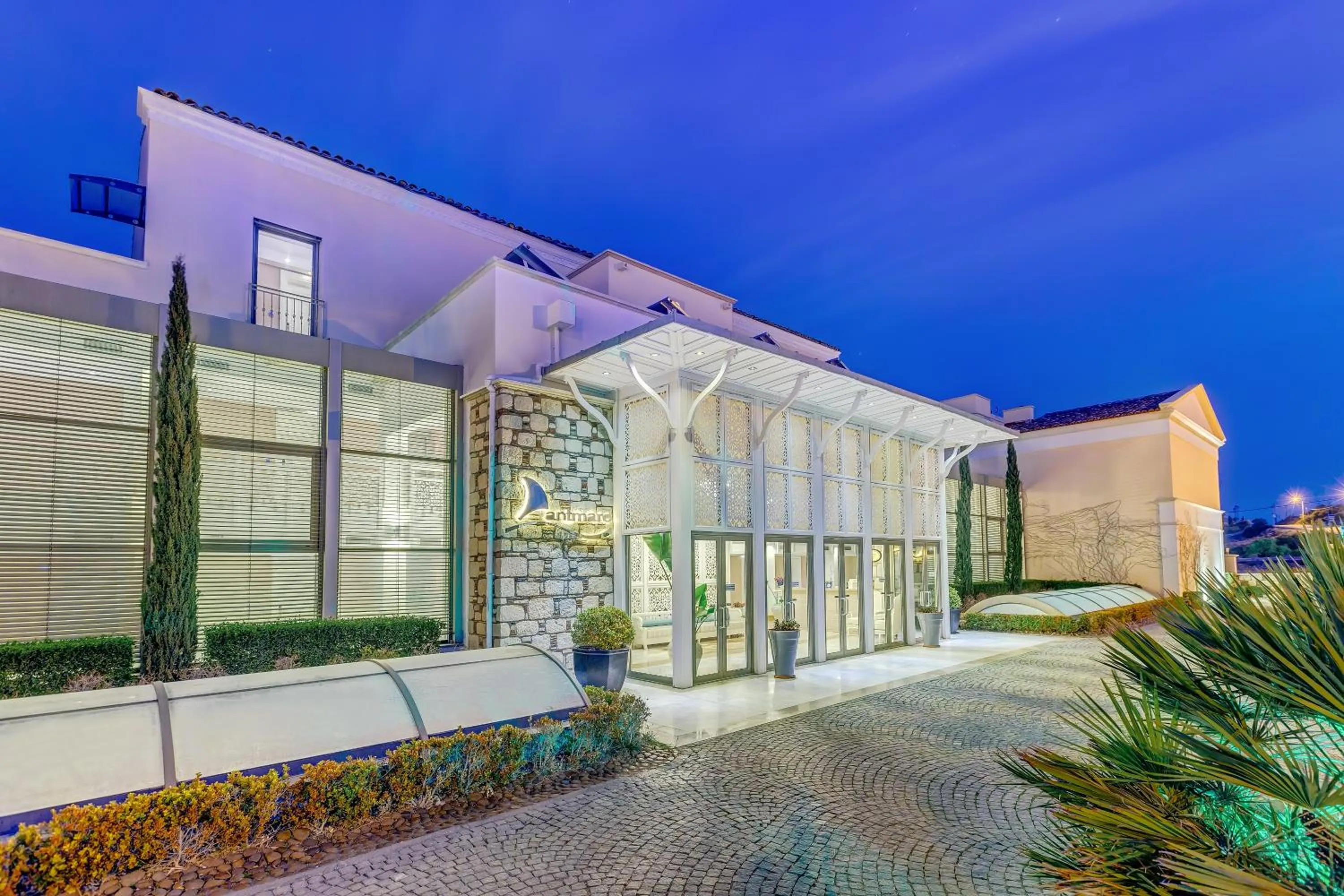 Facade/entrance in Antmare Hotel