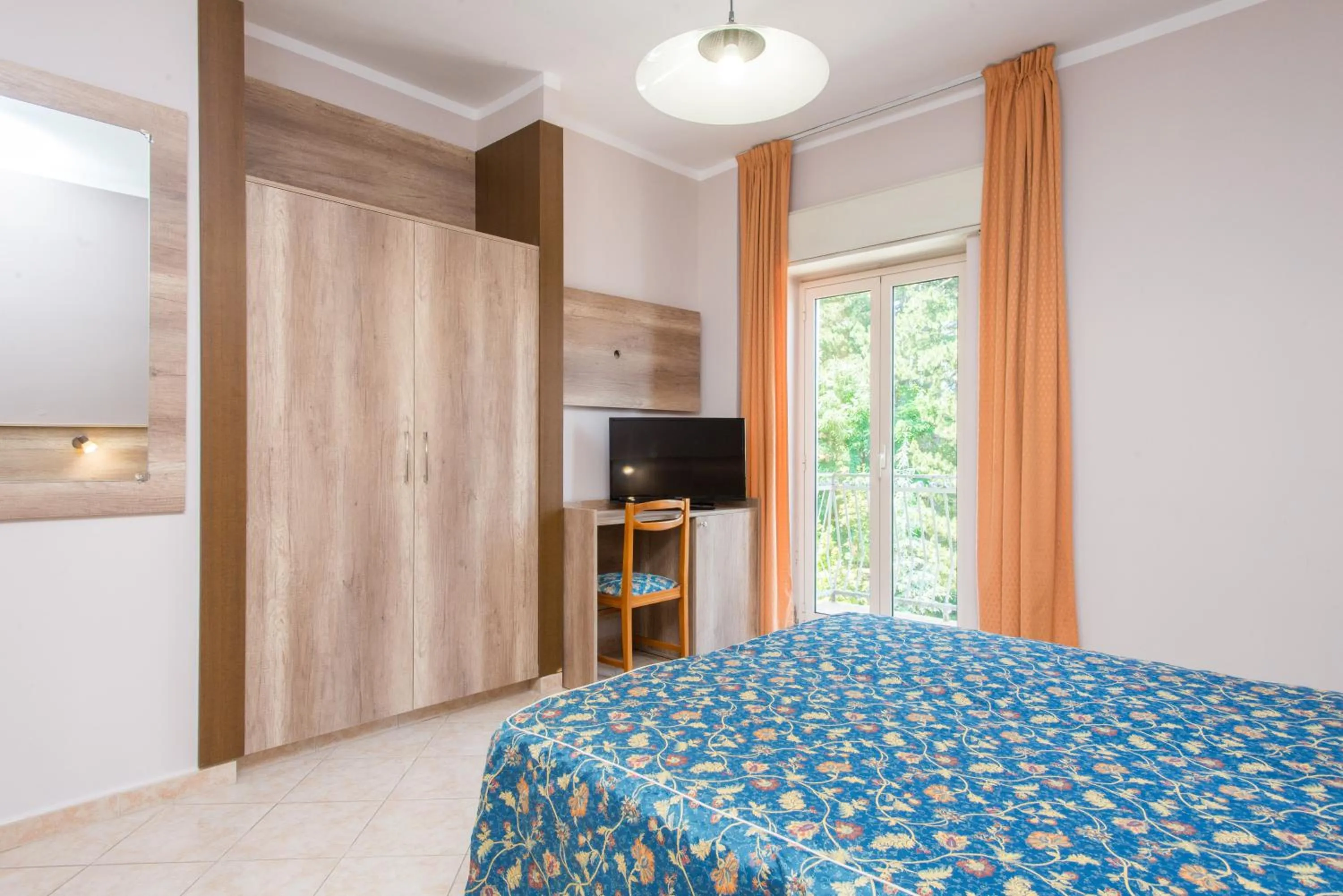 Bedroom in Hotel Tasso