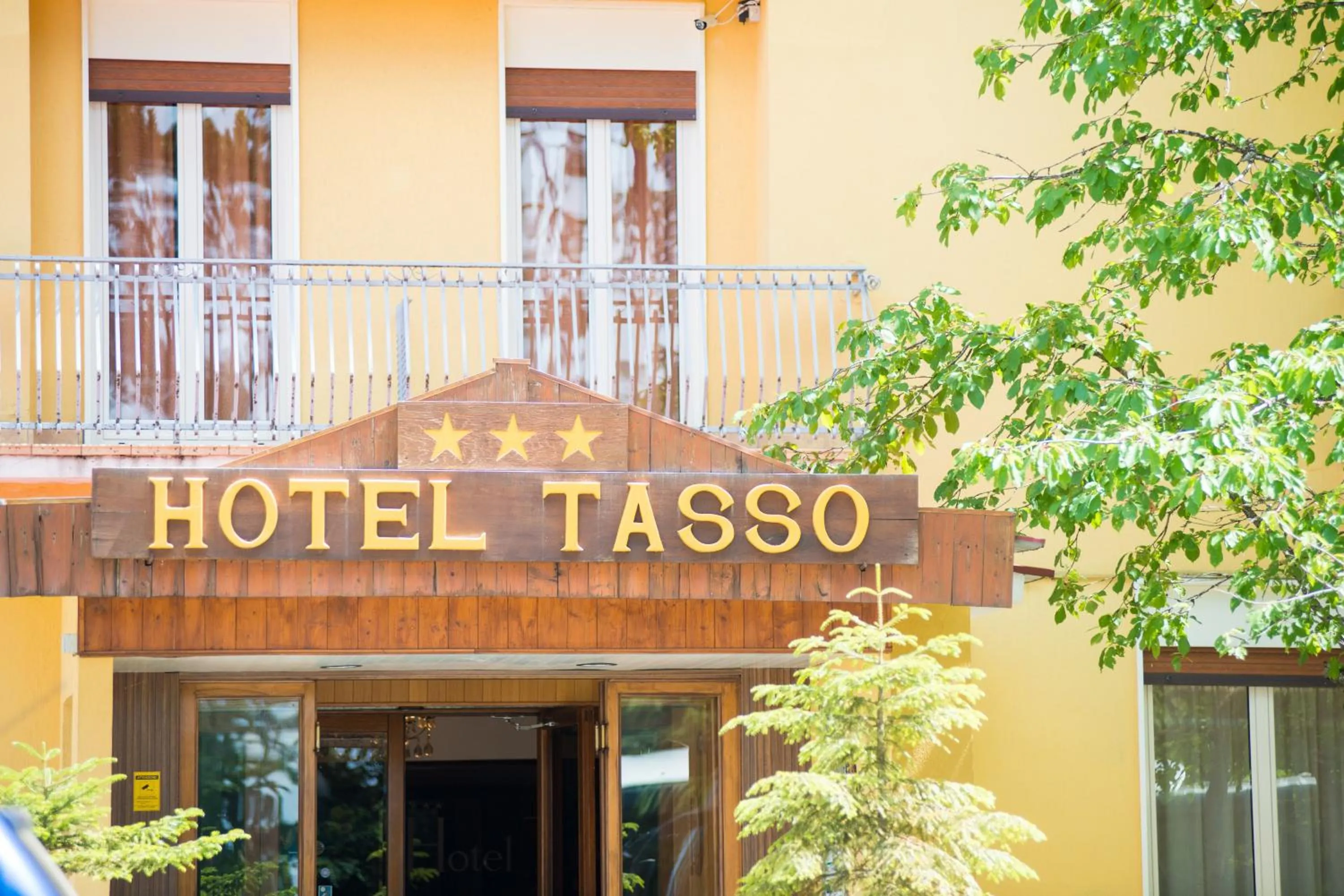 Facade/entrance in Hotel Tasso