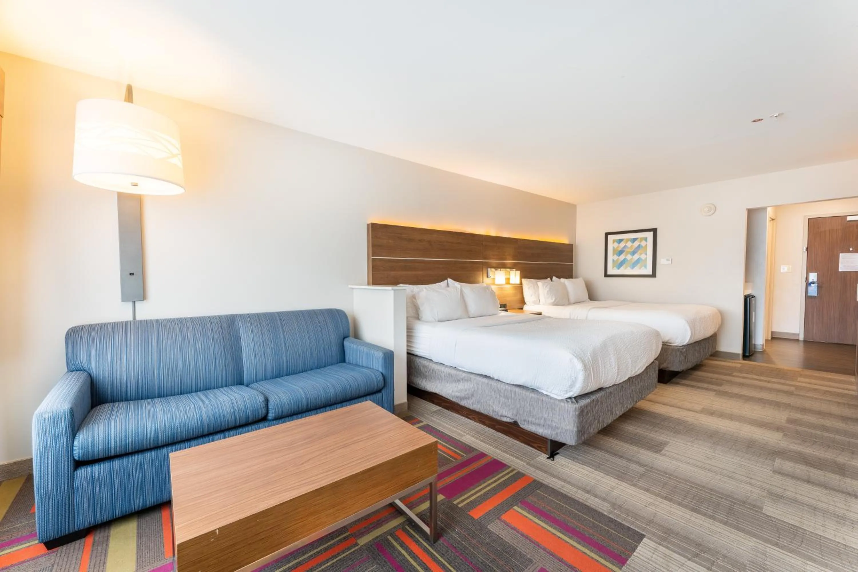 Bed in Holiday Inn Express & Suites Nashville North - Springfield by IHG