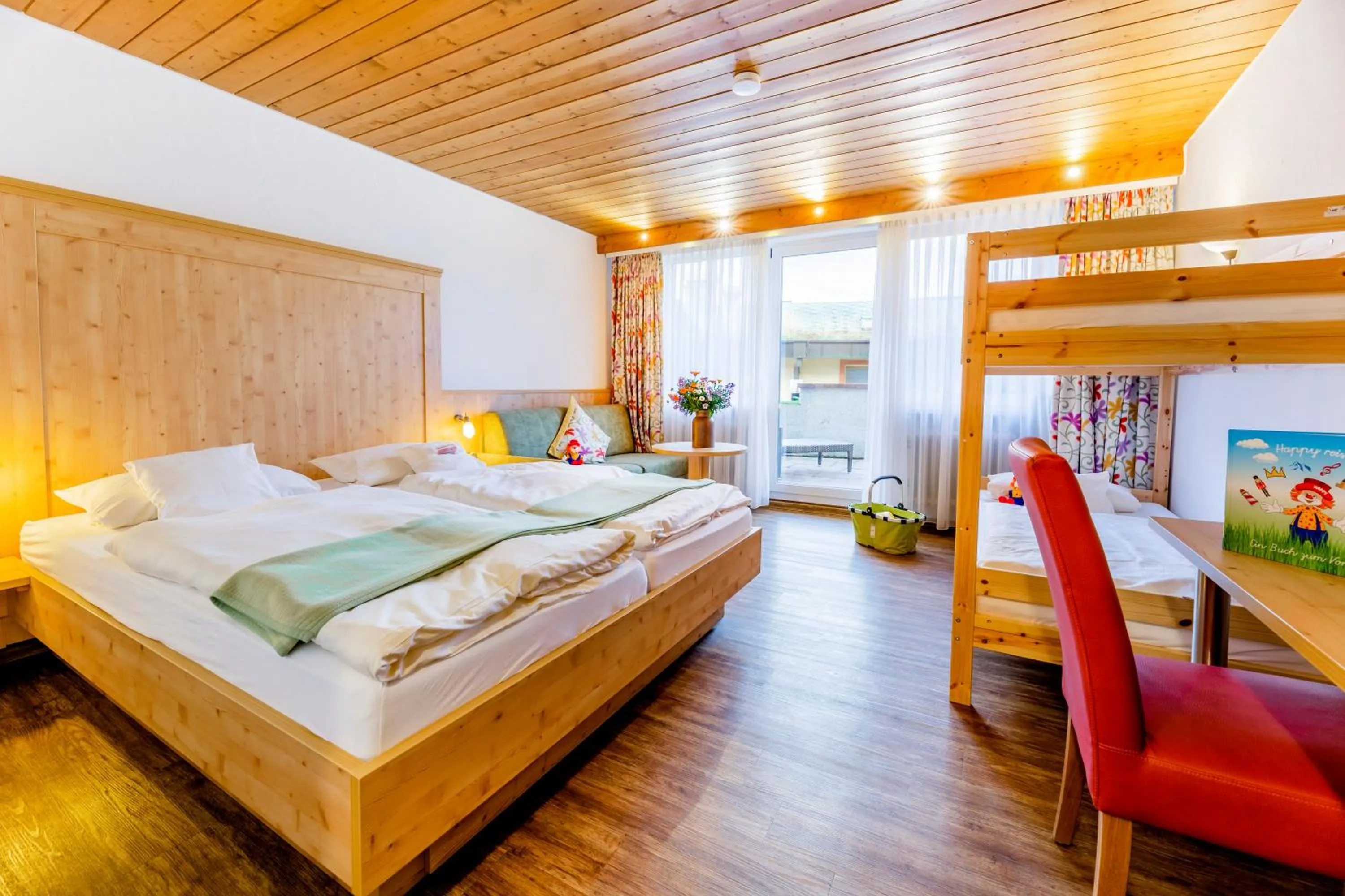 Photo of the whole room in Hotel Engel - Familotel Hochschwarzwald