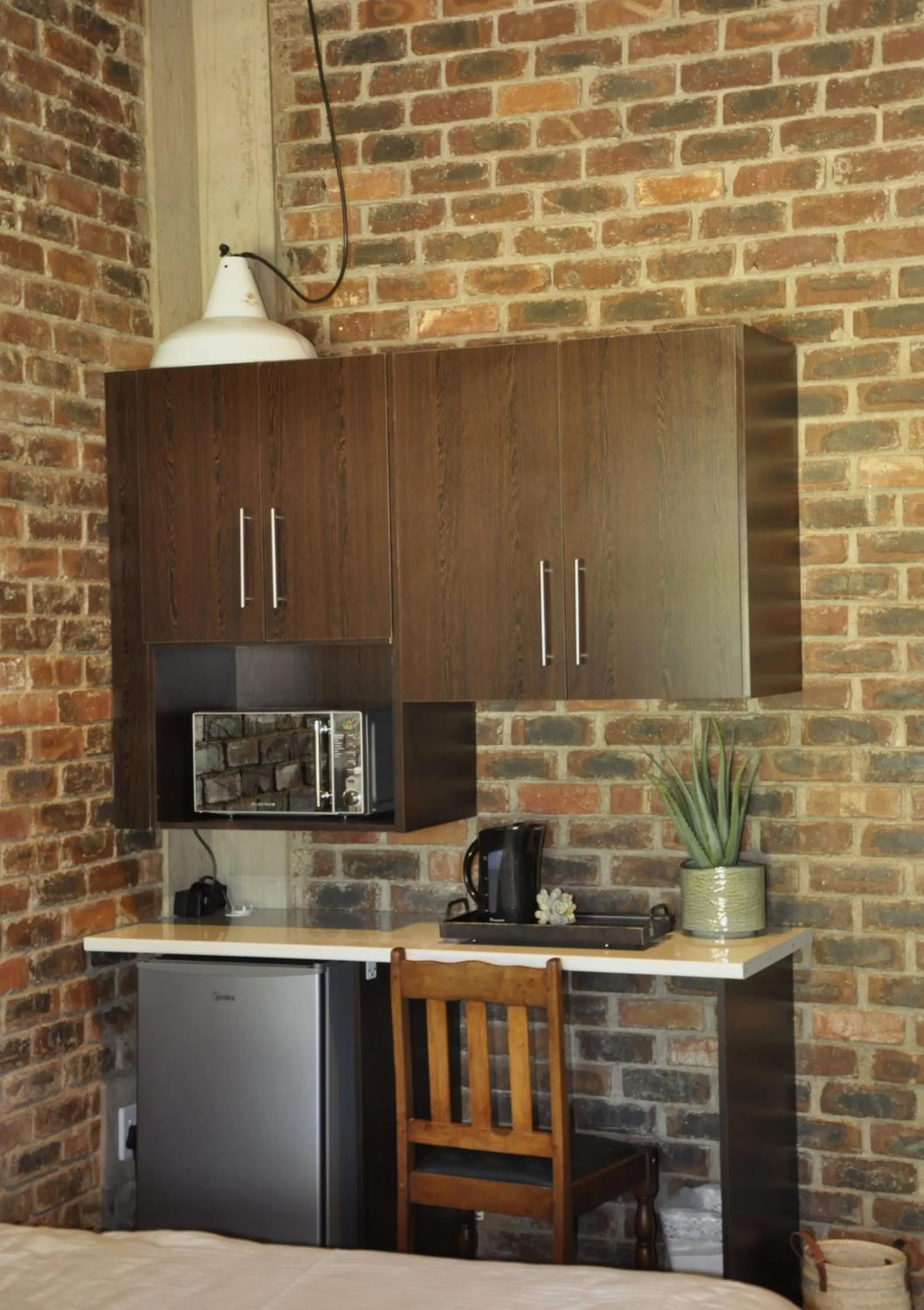 Kitchen or kitchenette in Grincourt B&B- with No Load shedding