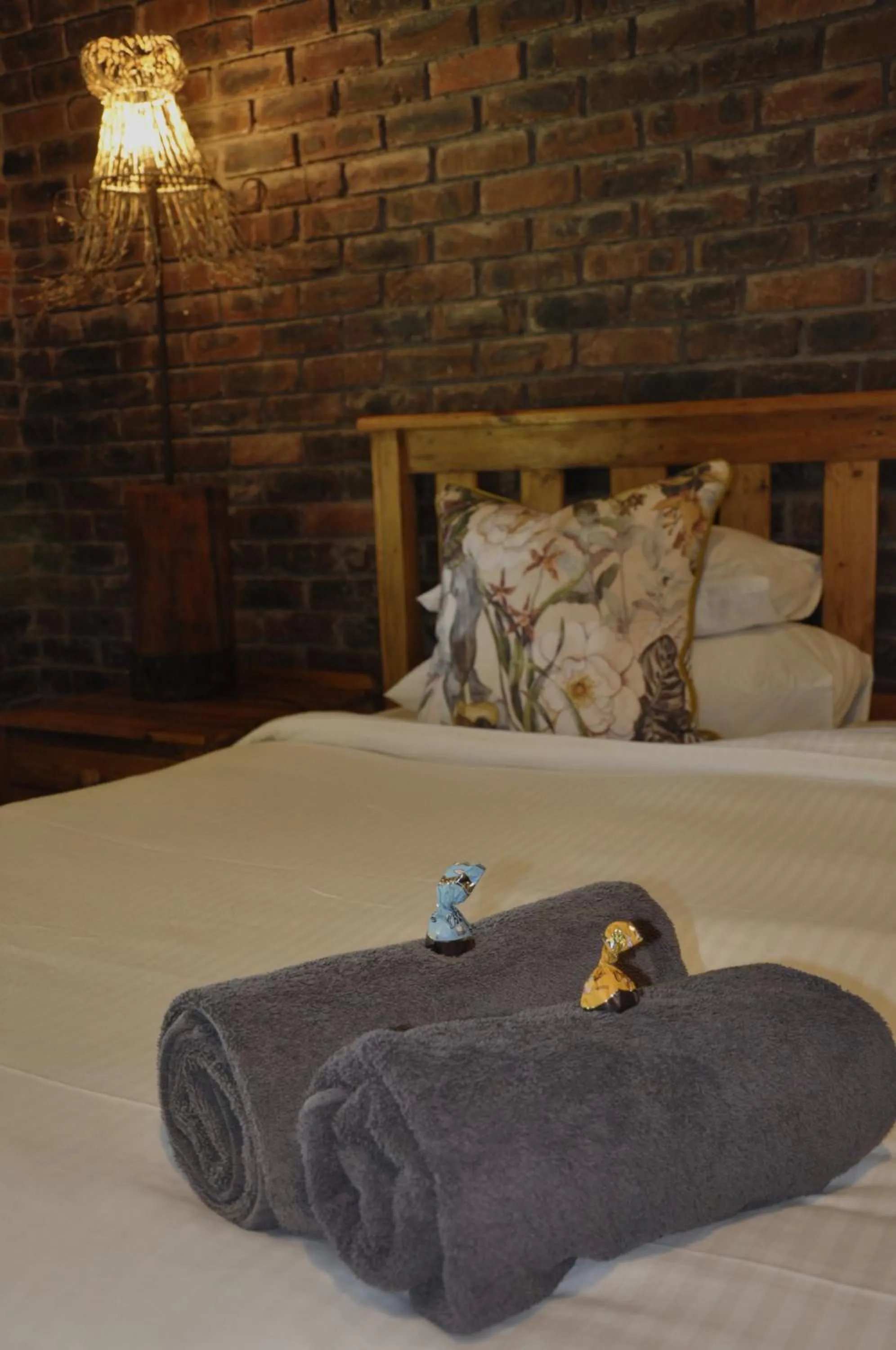 Bed in Grincourt B&B- with No Load shedding