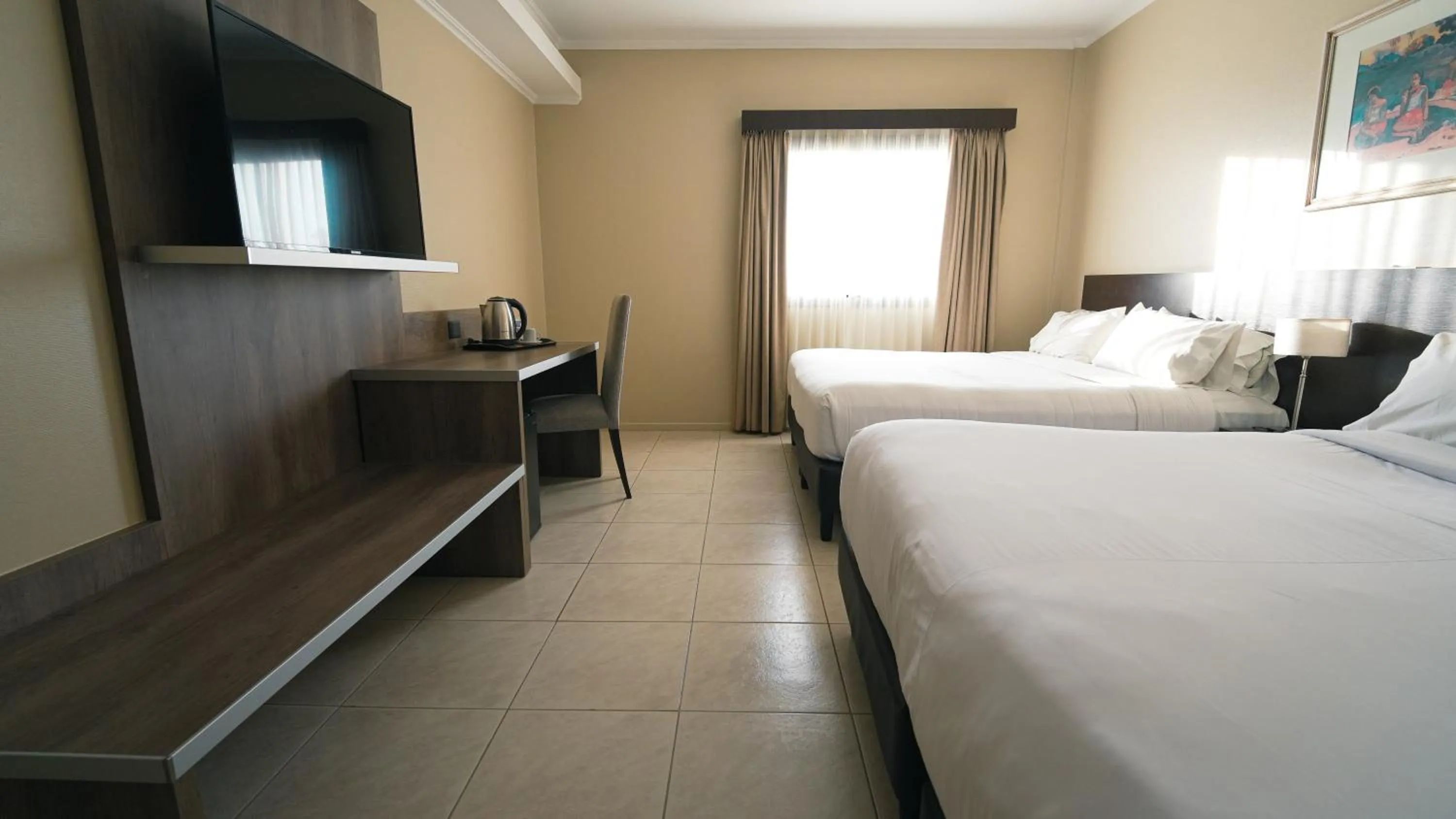 Photo of the whole room, Bed in Hathor Concordia