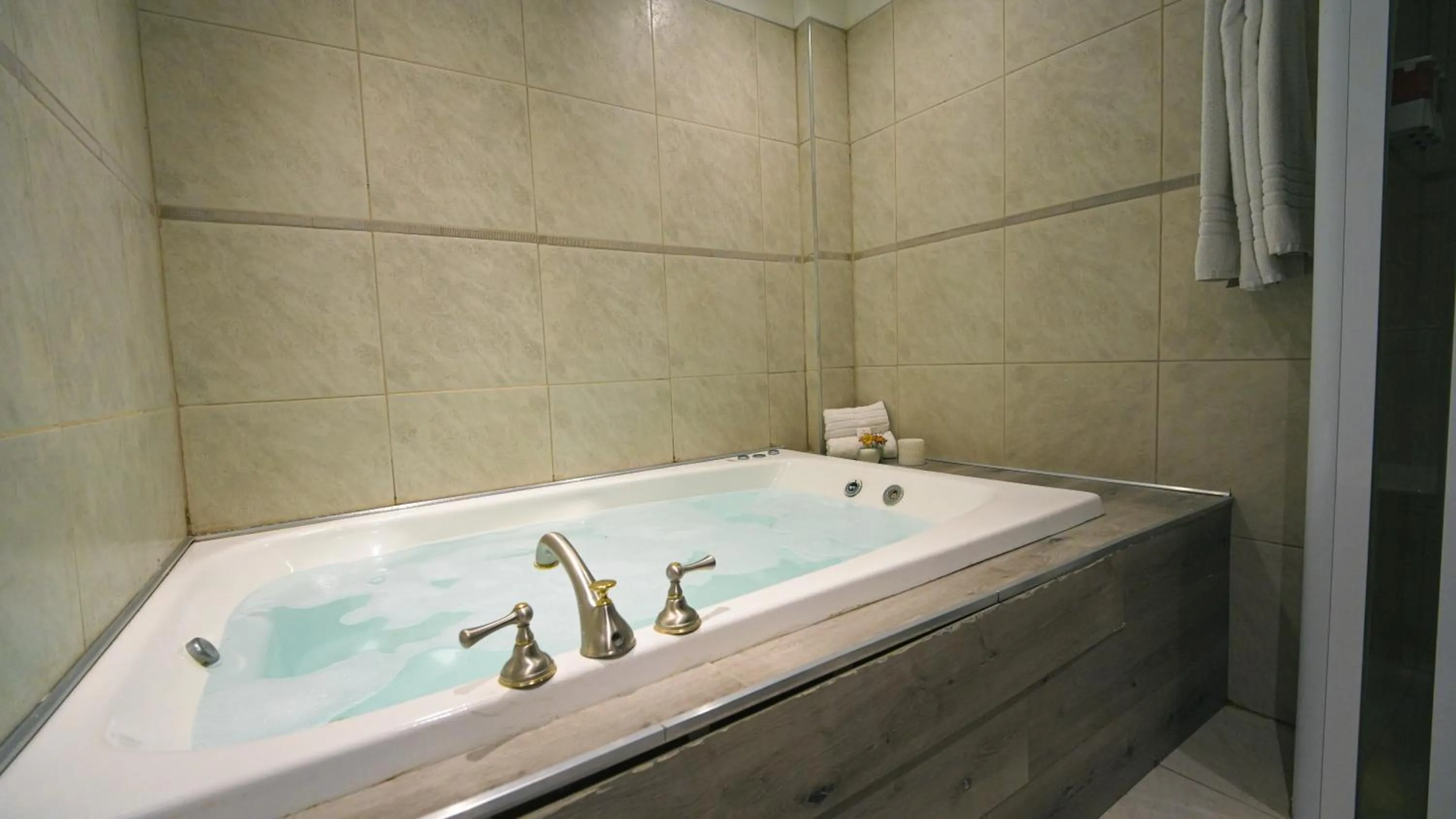 Hot Tub in Hathor Concordia