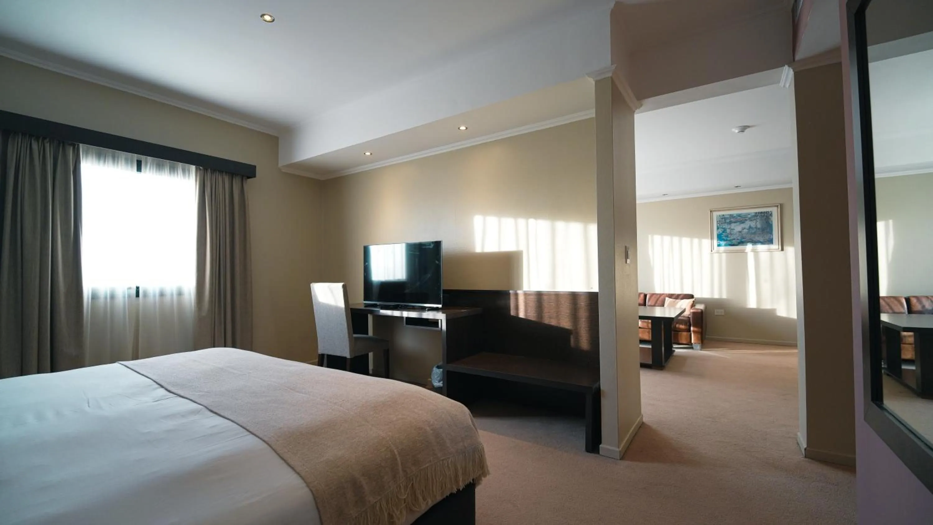 Photo of the whole room, Bed in Hathor Concordia