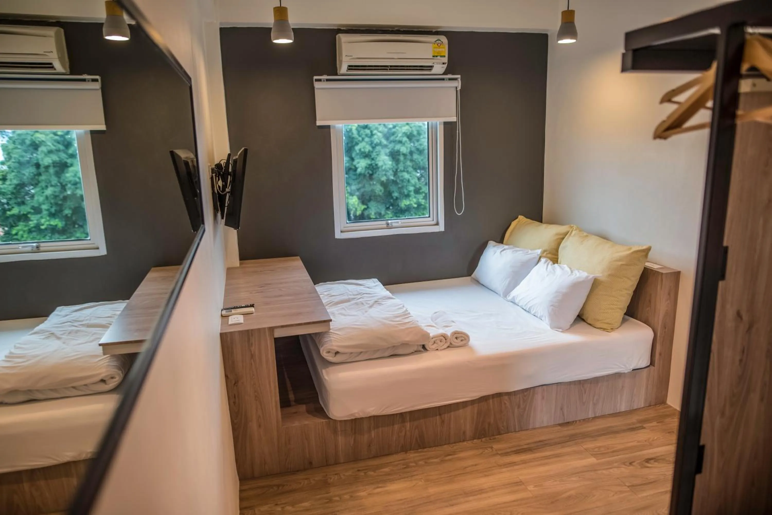 Bed in Jam Hostel Bangkok