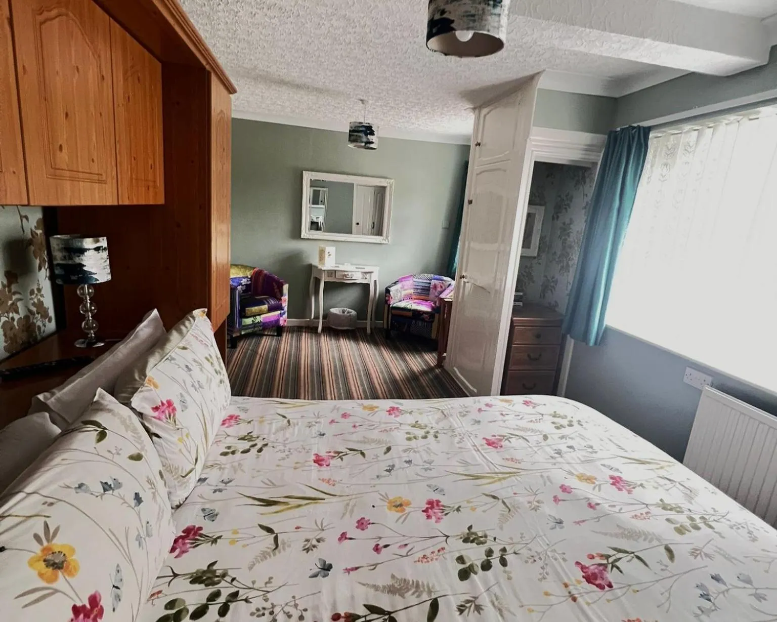 Bed in Rosedene Guest House