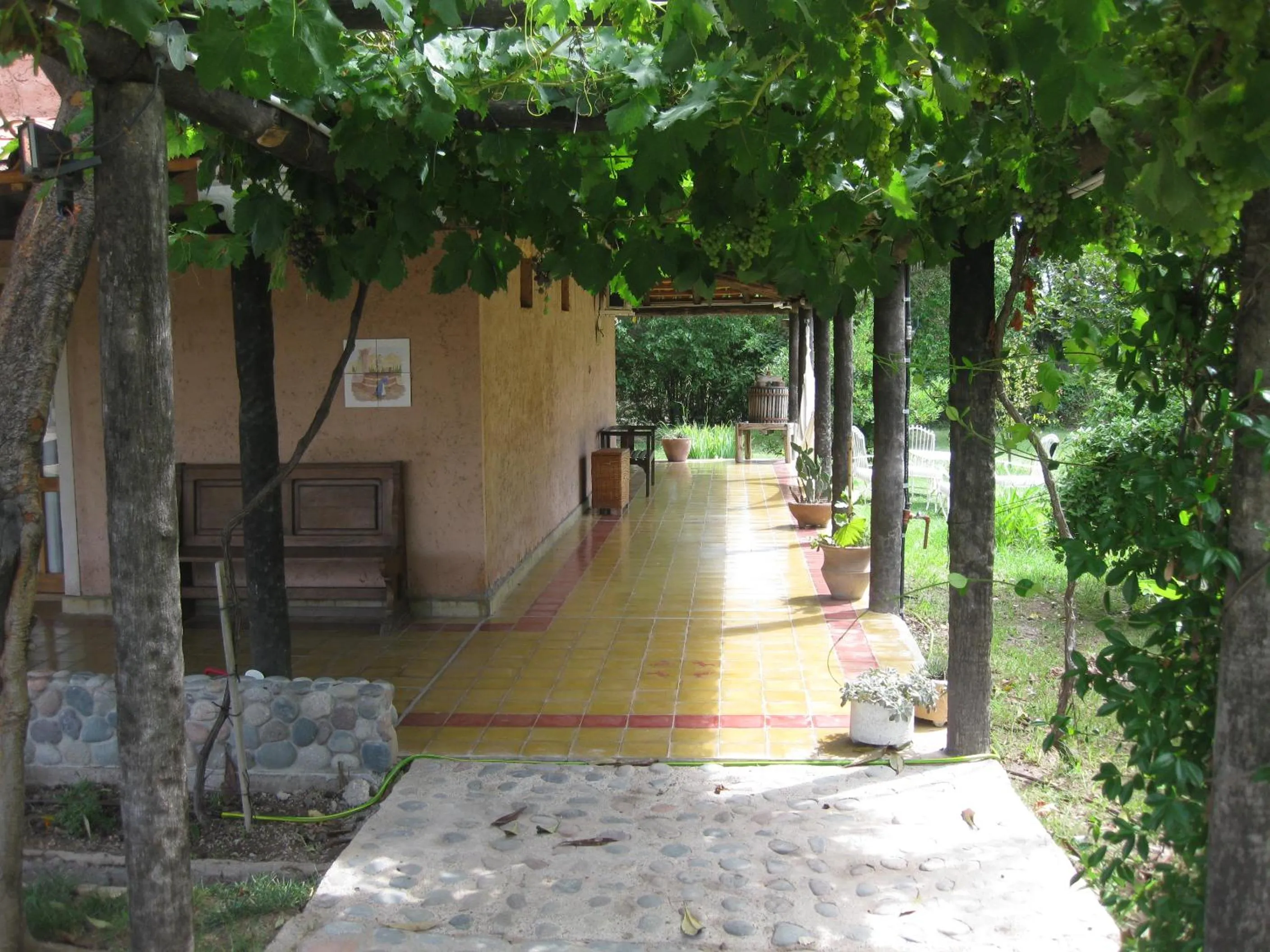 Facade/entrance in Posada Cavieres Wine Farm