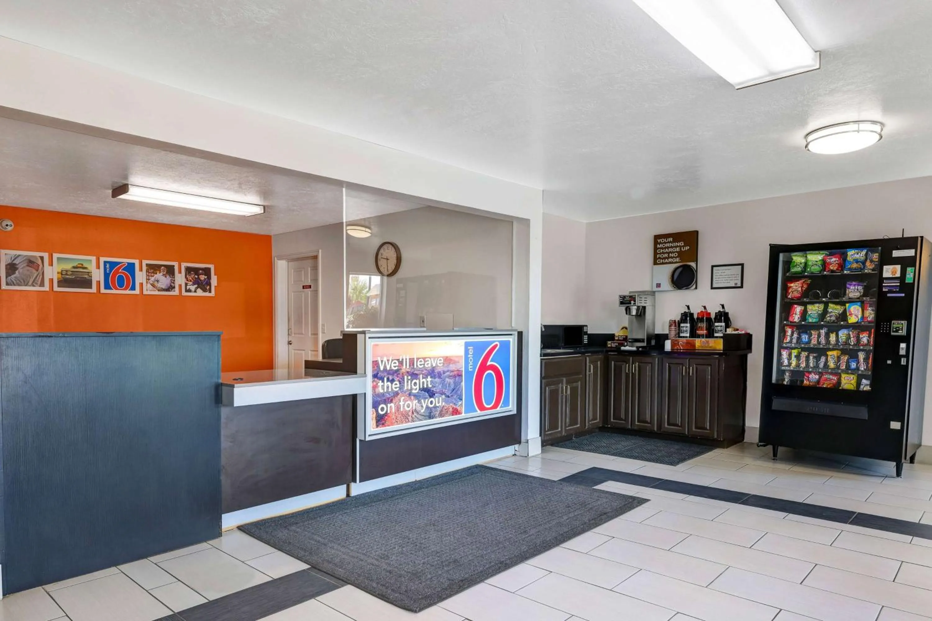 Lobby or reception in Motel 6-Beaver, UT