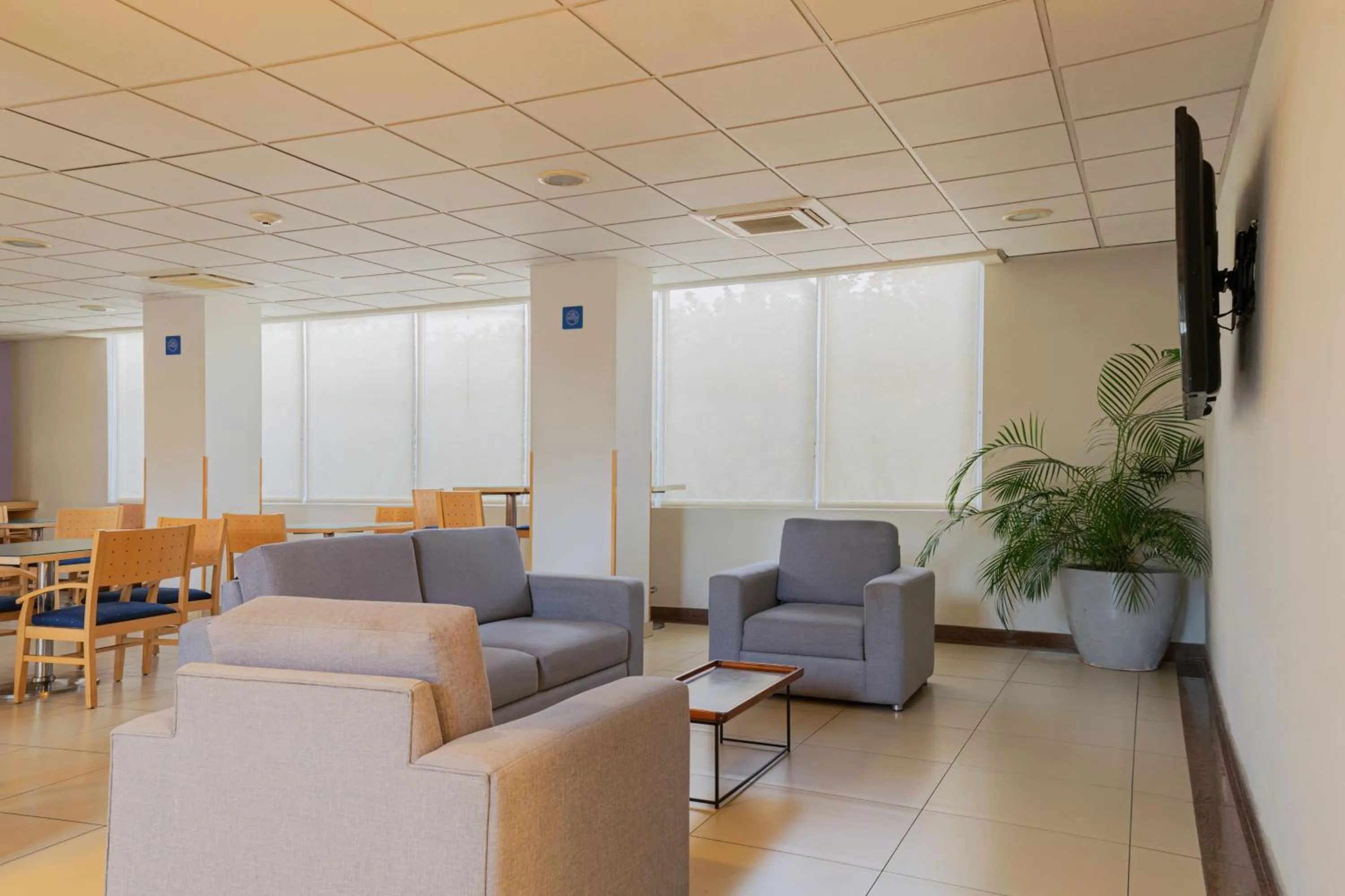 Living room in City Express by Marriott Culiacan