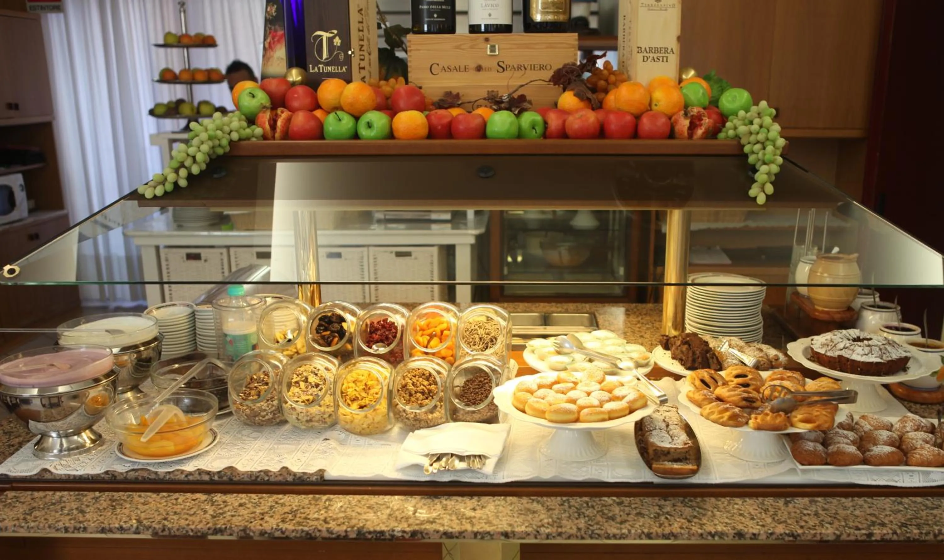 Buffet breakfast in Hotel Desiree