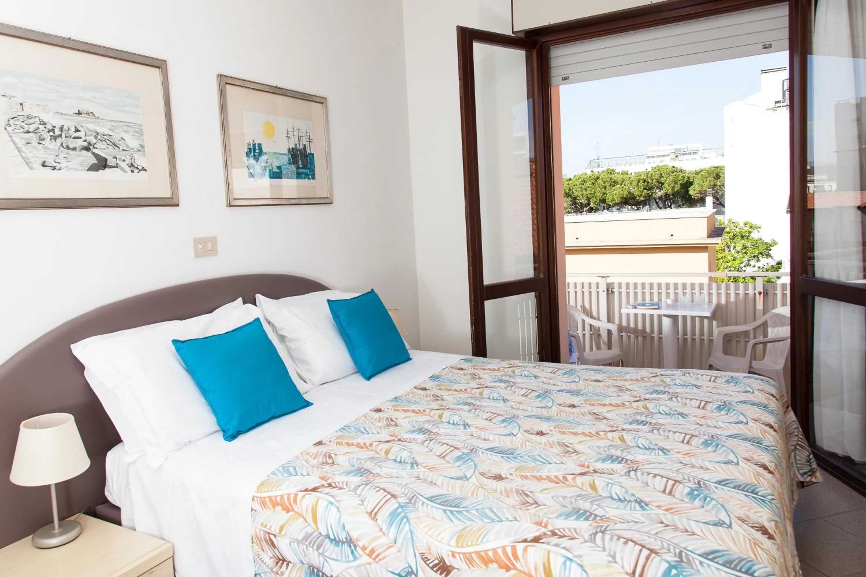 Bedroom, Bed in Hotel Desiree