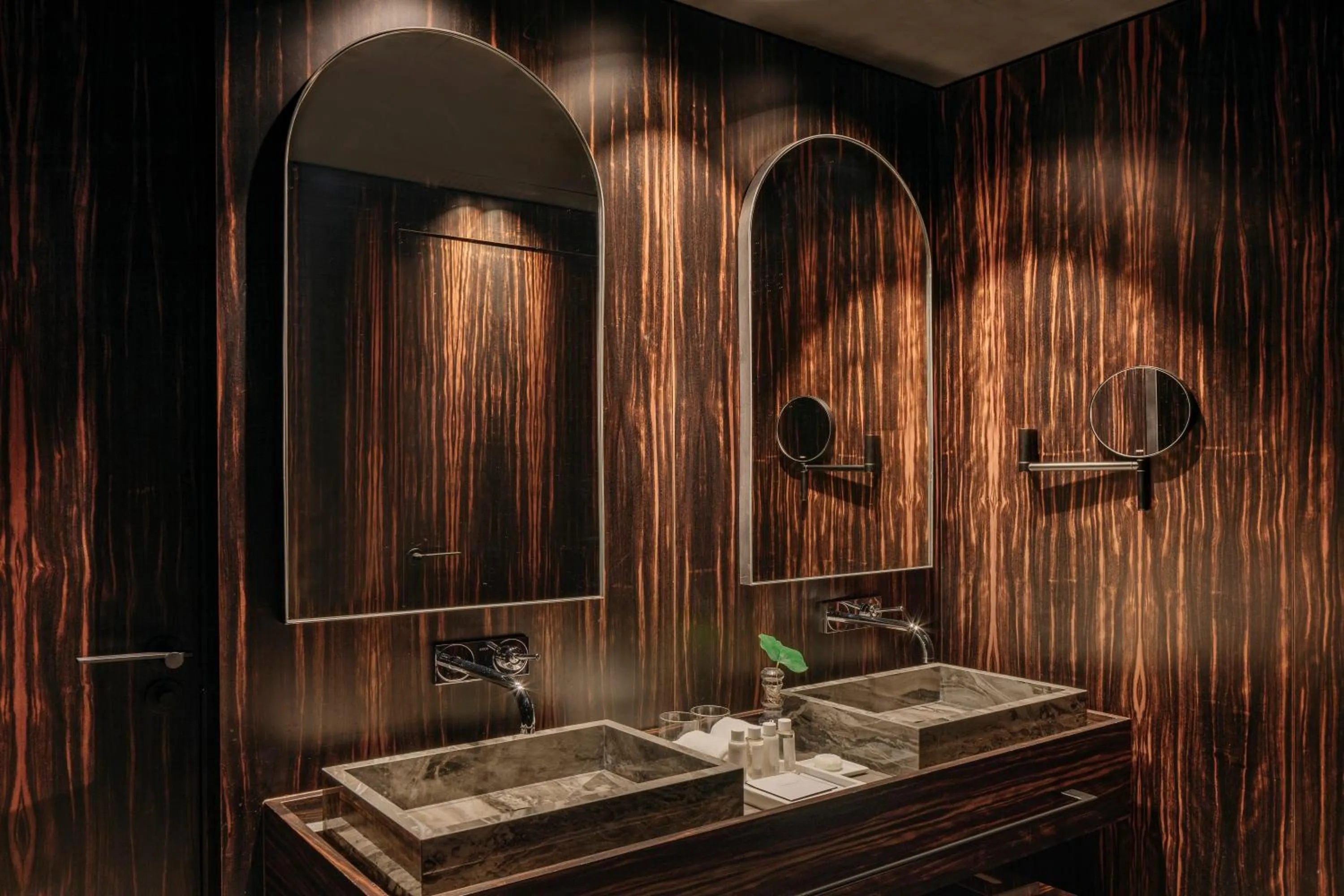Bathroom in Hotel Bagués, a Small Luxury Hotel of the World