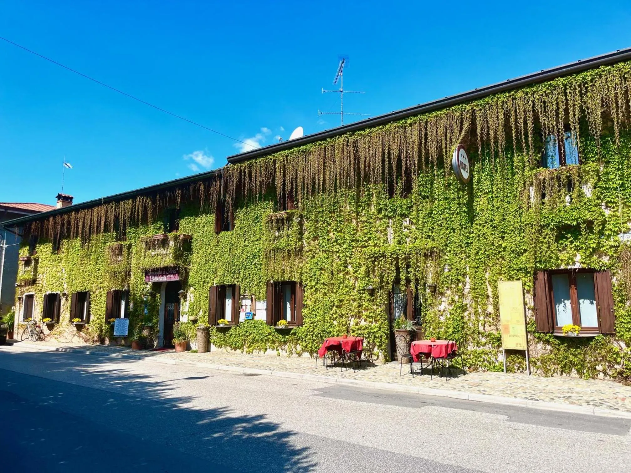 Property building in Principato Di Ariis Hotel 3 stelle Room Only