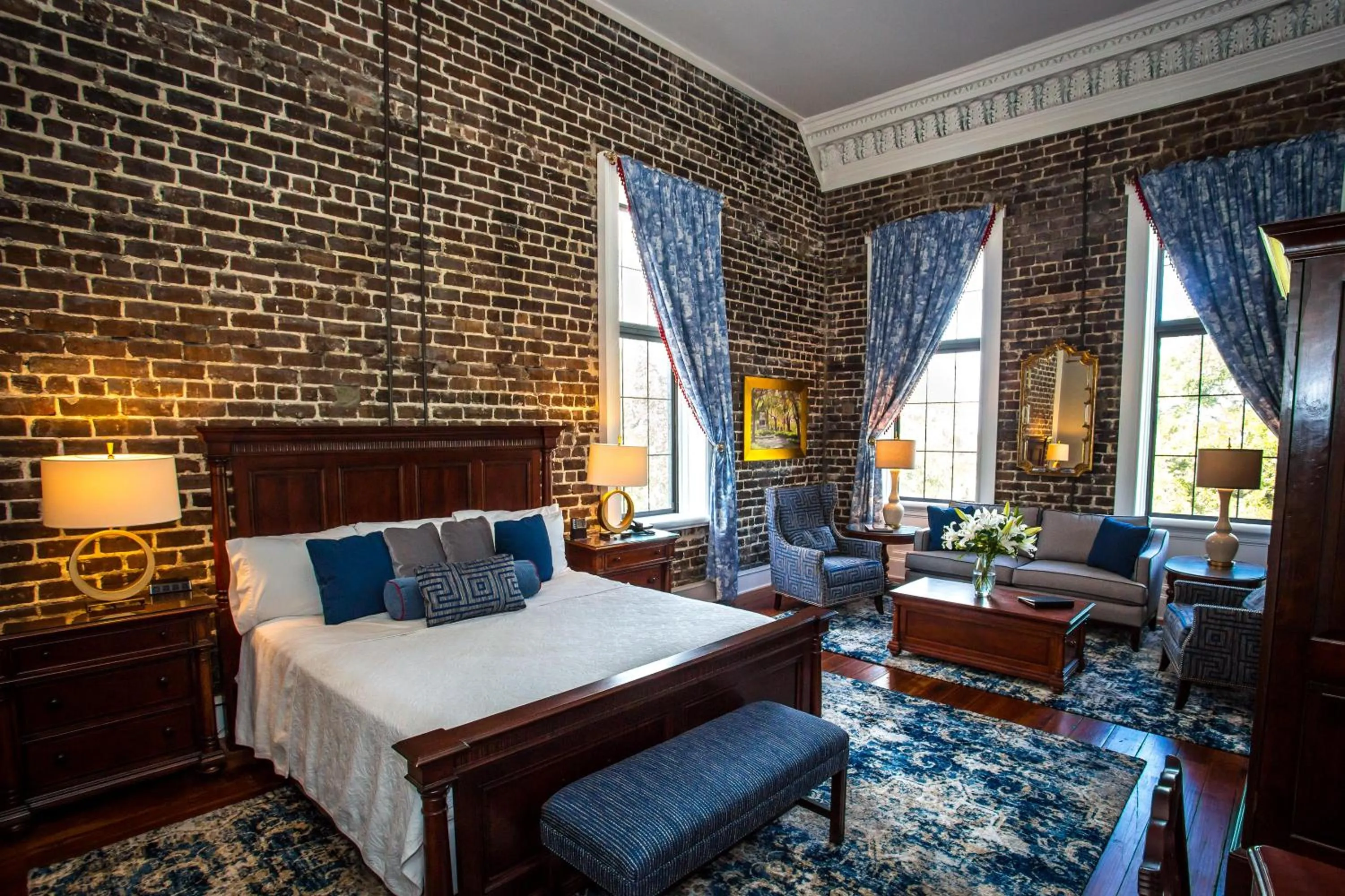 Photo of the whole room, Bed in East Bay Inn, Historic Inns of Savannah Collection